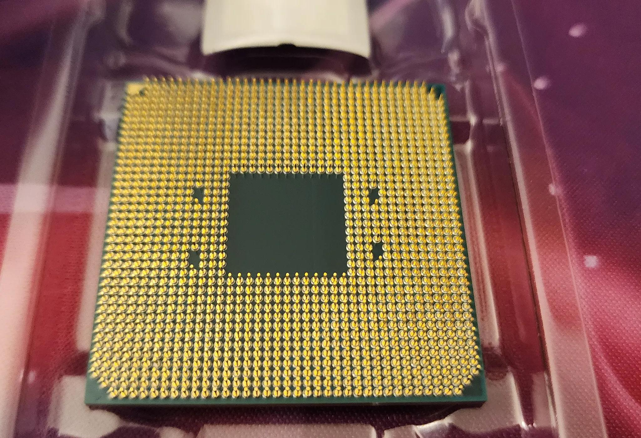 For Sale Used AMD Ryzen7 3700x like new