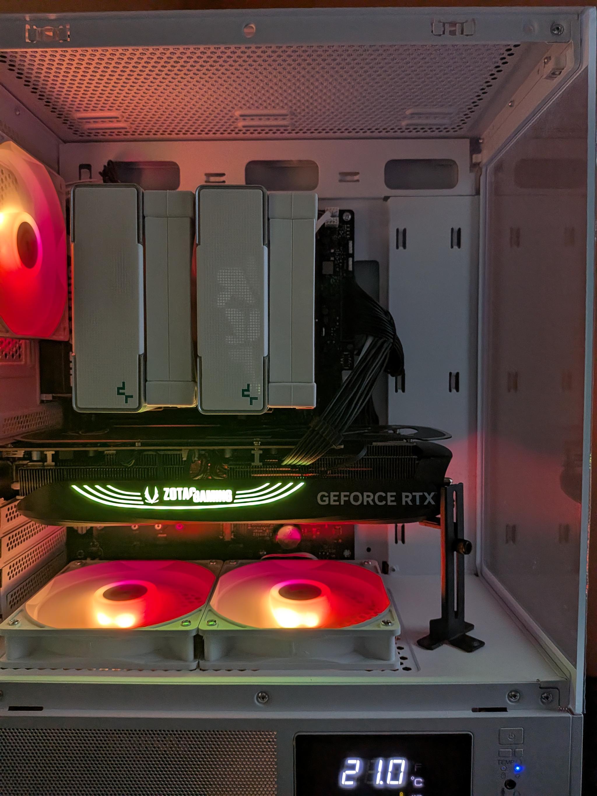 Ryzen 7 8700F | RTX 4080 Super | 32GB DDR5 | 2 TB NVMe | 850W Gold