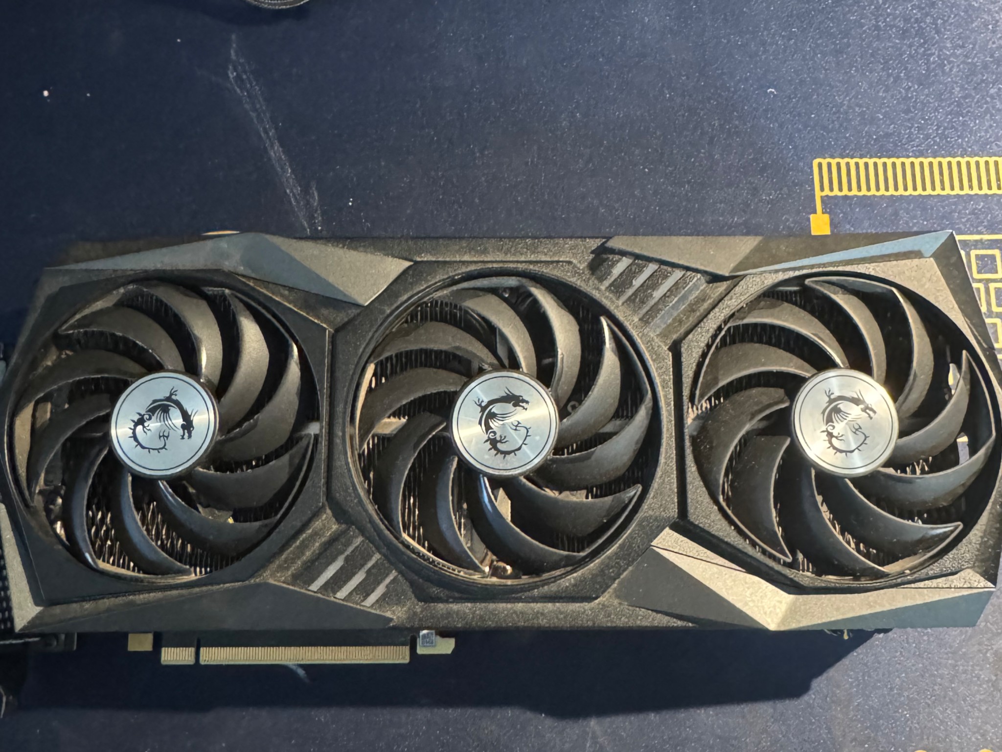 Rtx 3090 msi gaming x trio