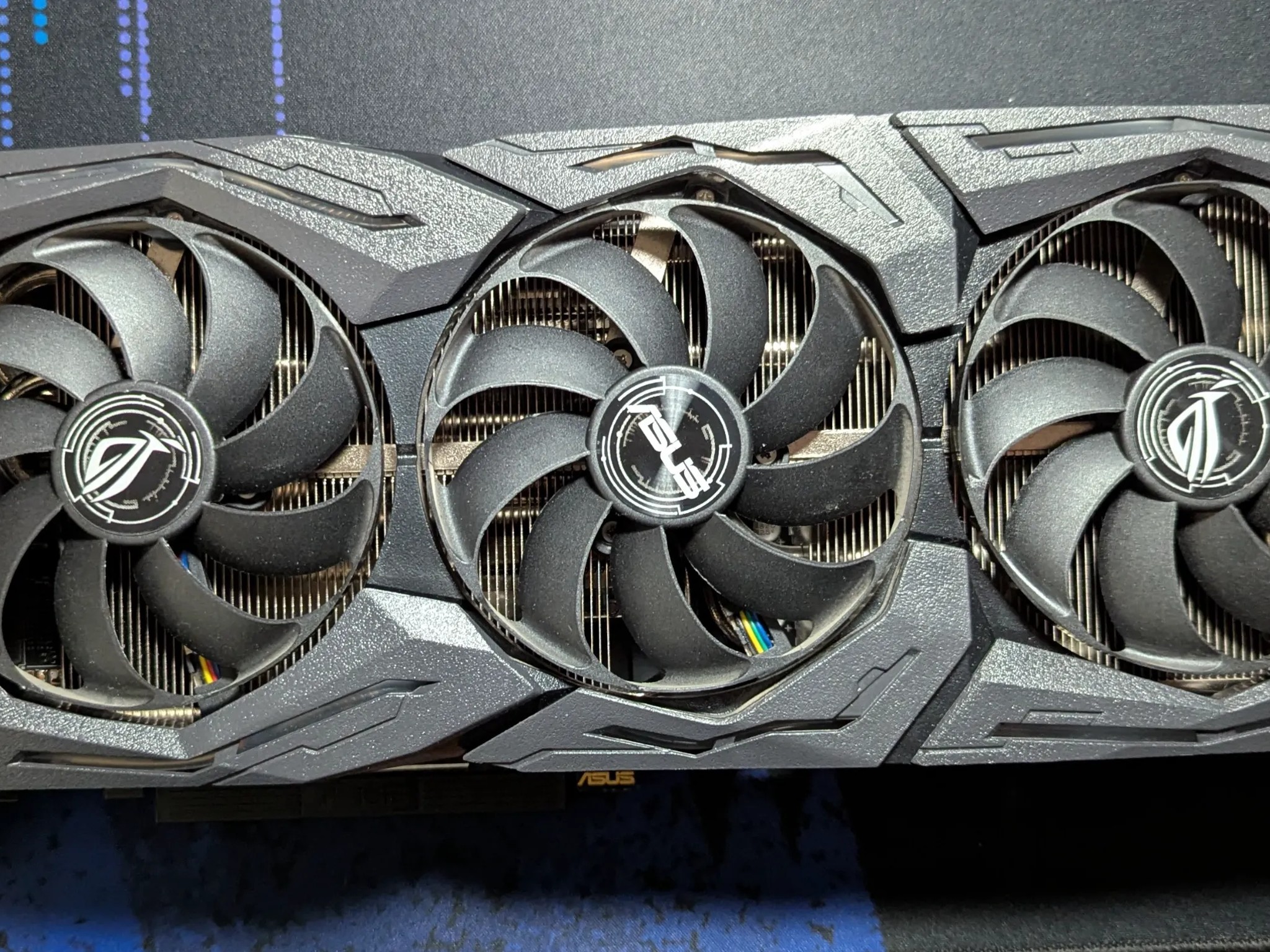 ASUS ROG STRIX RTX 2070 Super Gaming Advanced