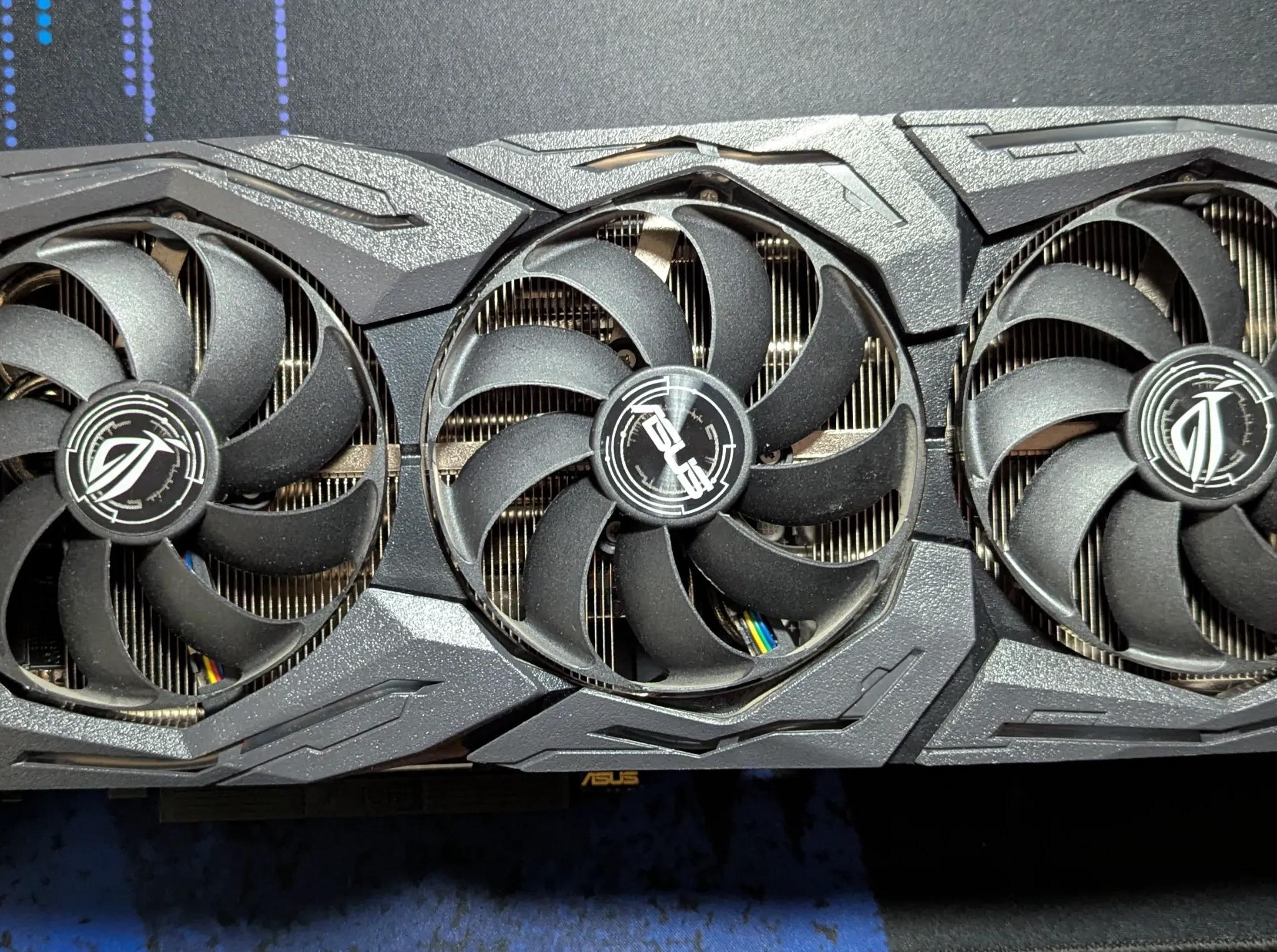 ASUS ROG STRIX RTX 2070 Super Gaming Advanced