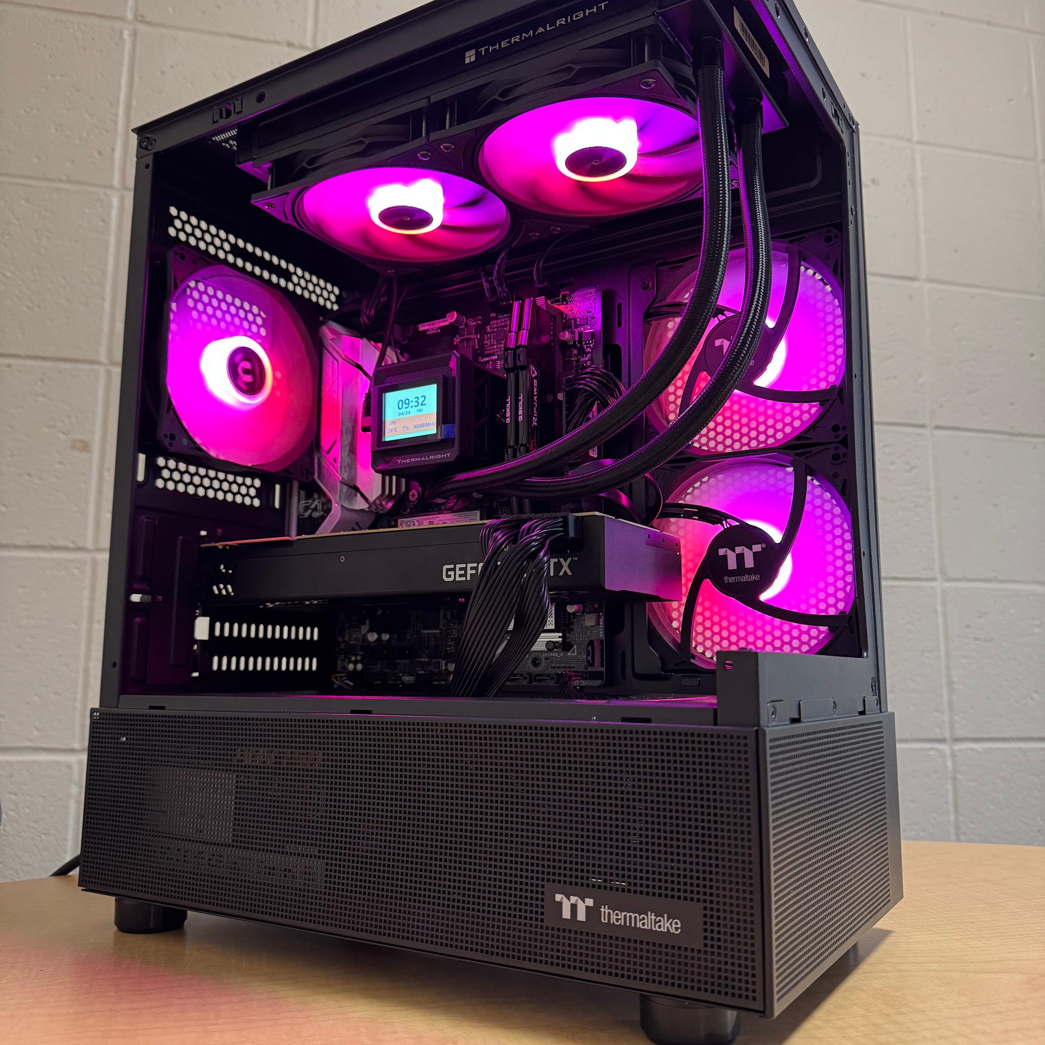Elite Gaming & Creator Rig | i9-12900K | RTX 2080 Ti | LCD Screen | 32GB | 2TB NVMe
