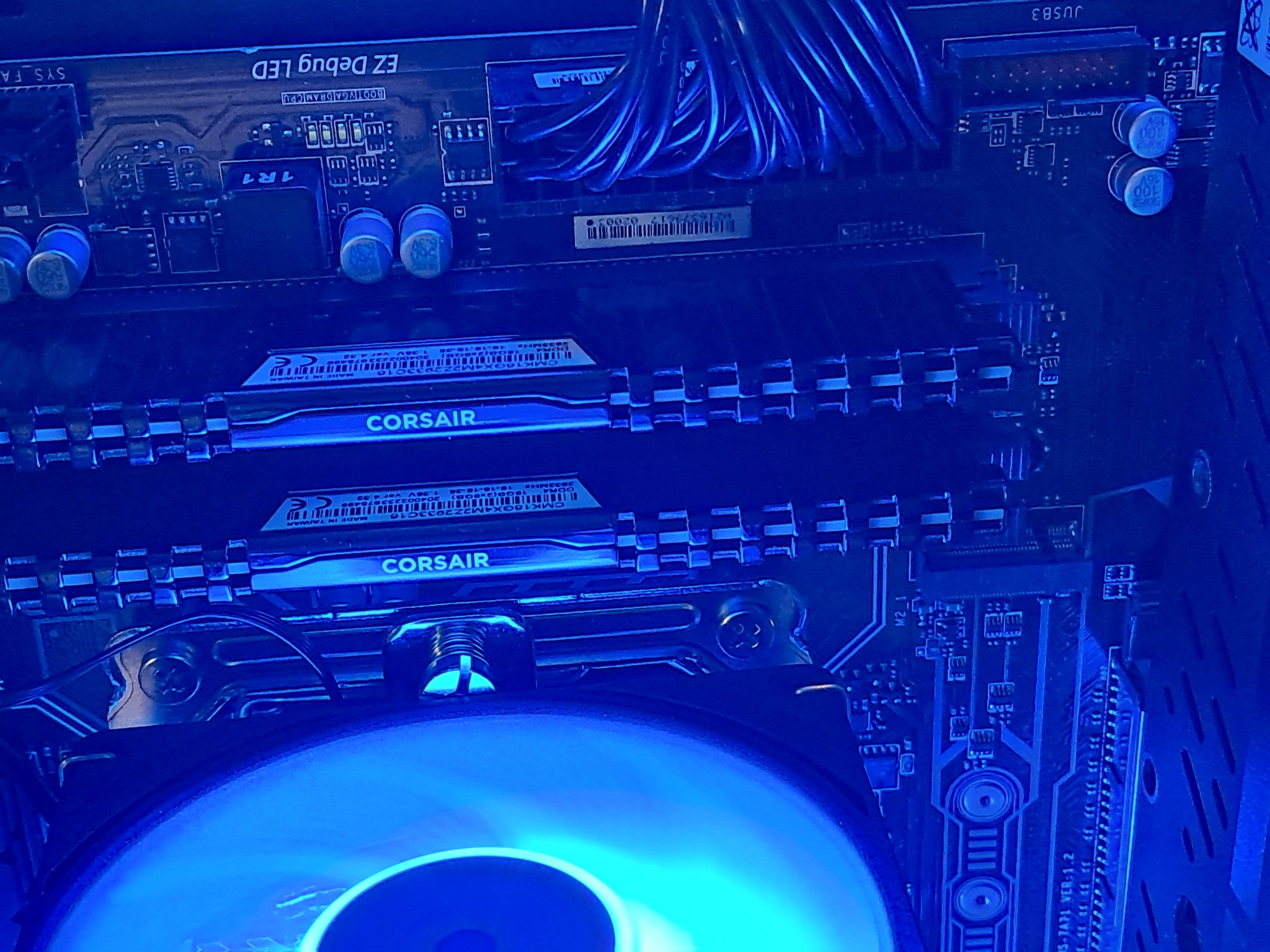 Custom 1080p Gamer | i7-7700 | RX 5700 | 16GB DDR4 | 1TB SSD | WiFi
