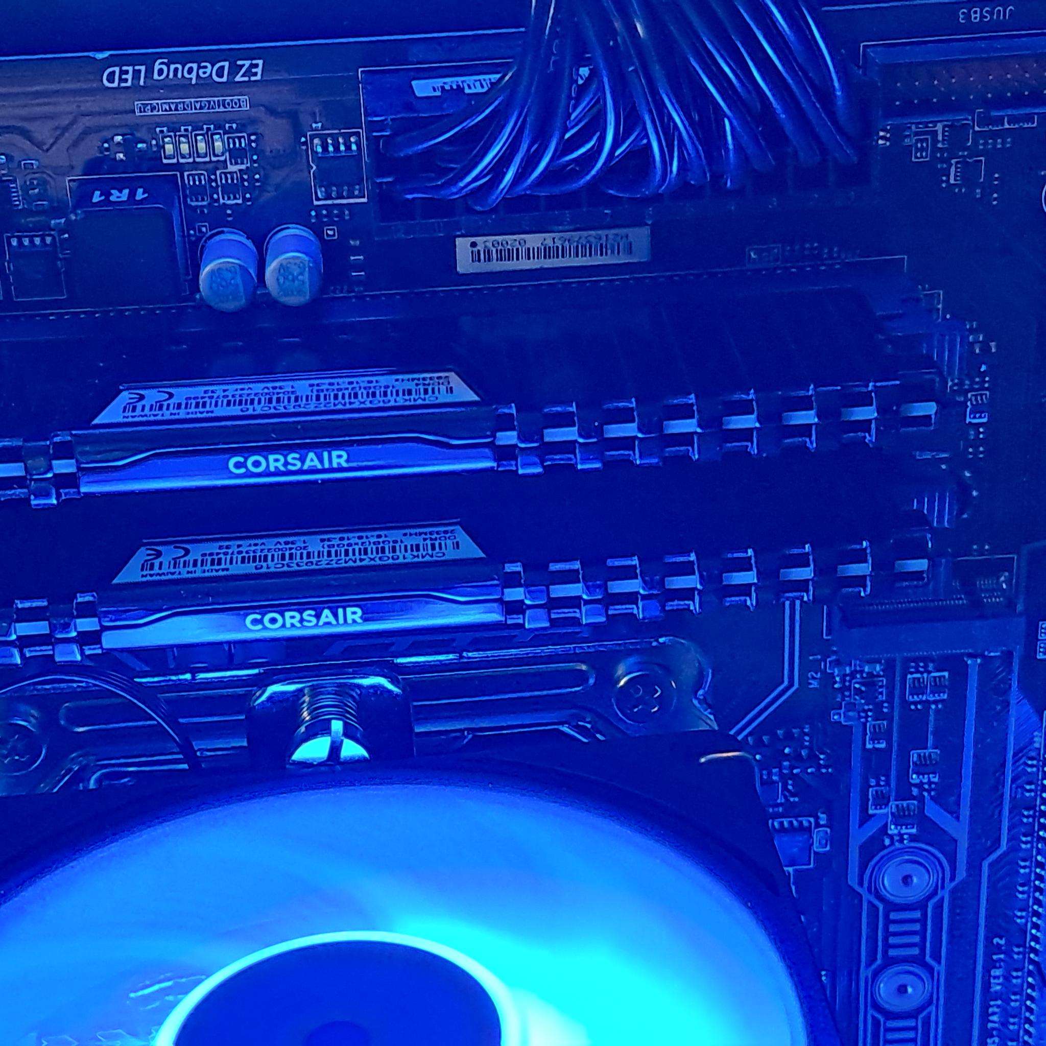 Custom 1080p Gamer | i7-7700 | RX 5700 | 16GB DDR4 | 1TB SSD | WiFi
