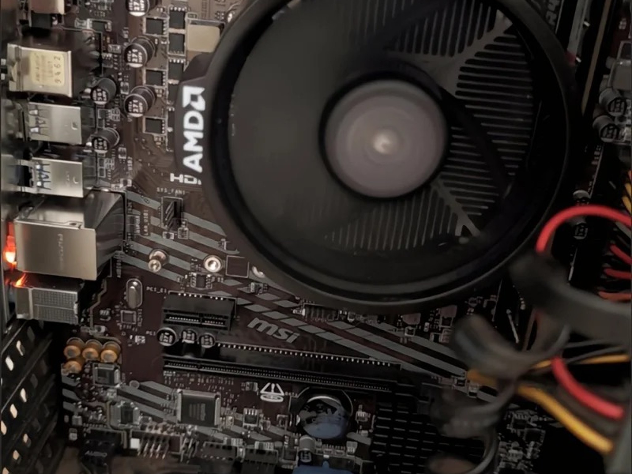 🔥SALE🔥 AMD wraith stealth Ryzen Heatsink/Fan AM4 CPU cooler 712-000046
