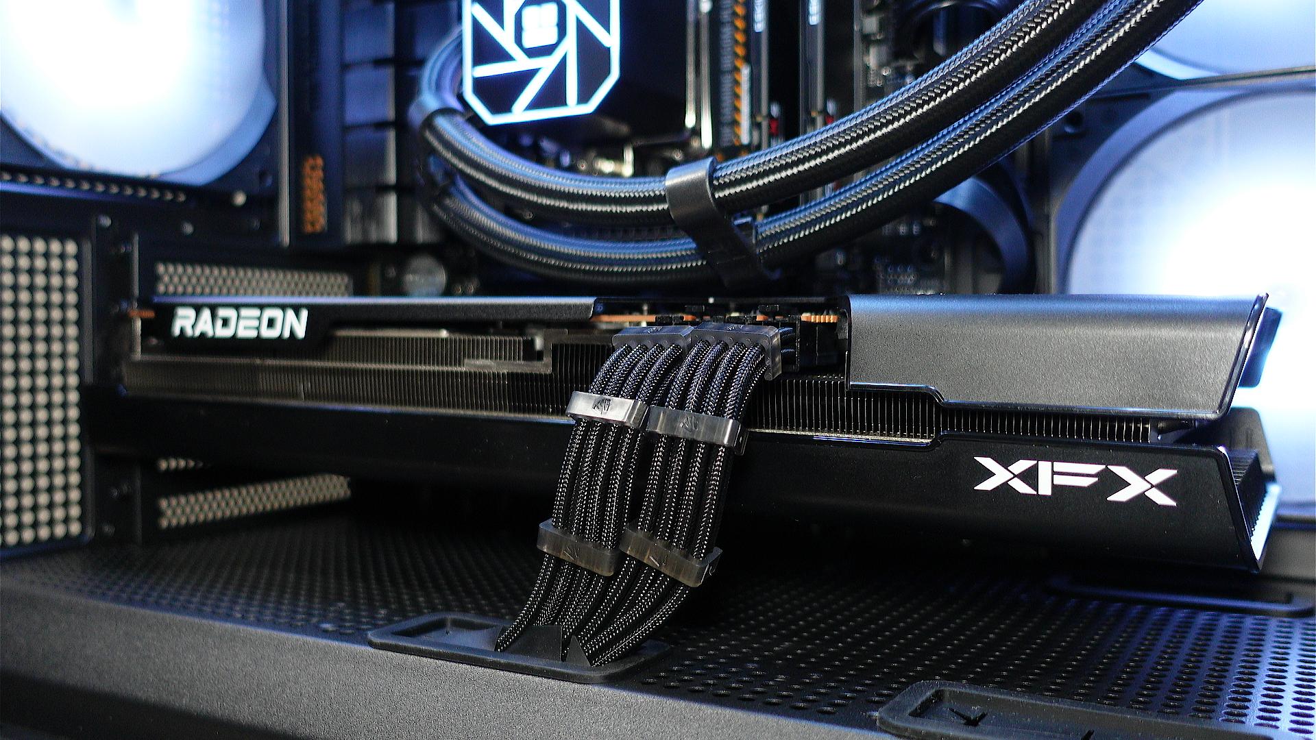 🔥🟡RX 7700 XT Gaming PC | Ryzen 5 7600X | 32GB DDR5-6000 | AIO | 1TB M.2 SSD | RGB | WiFi 🚀