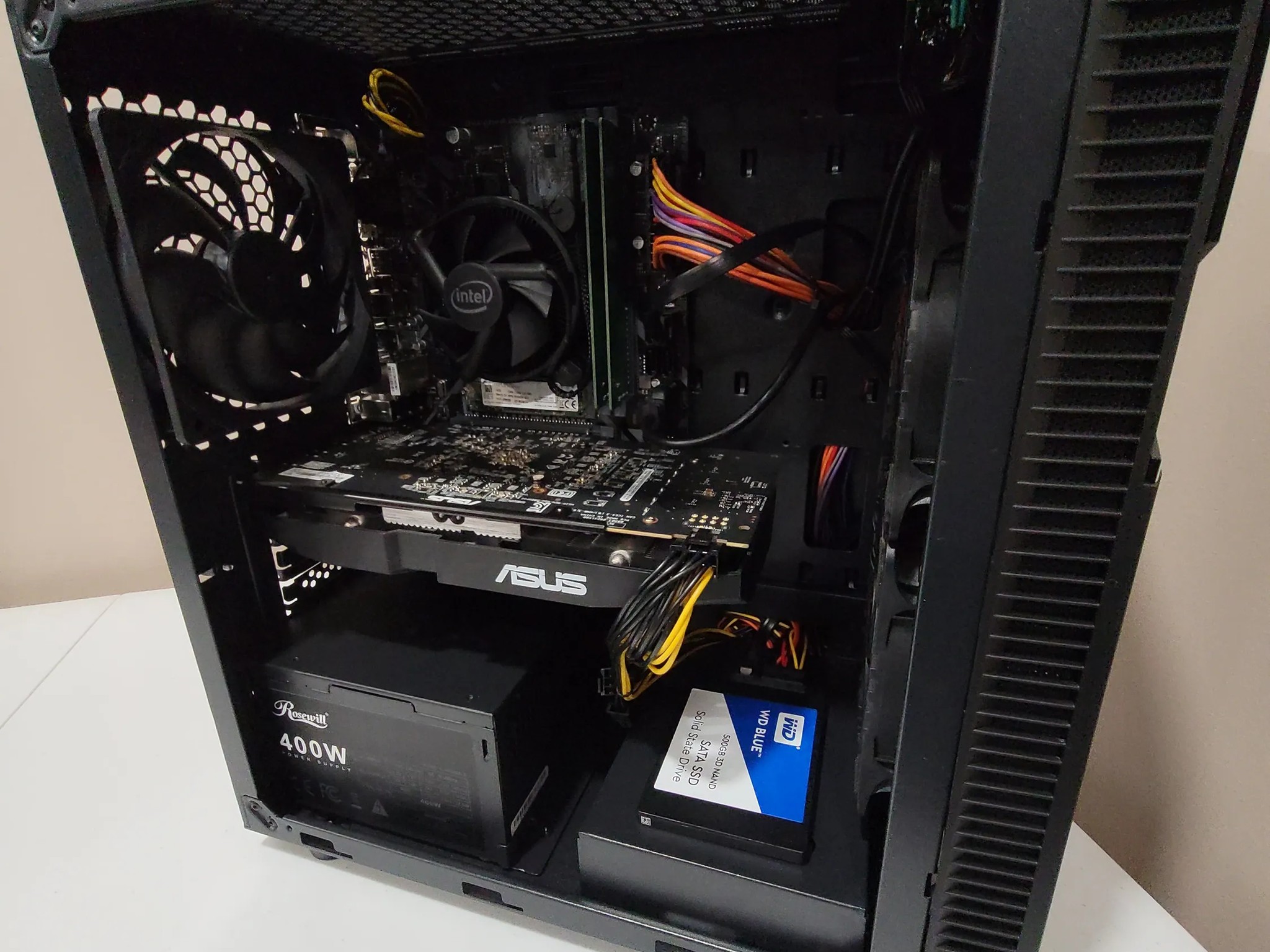 Budget Tusker Build 9558 i5 RX 580