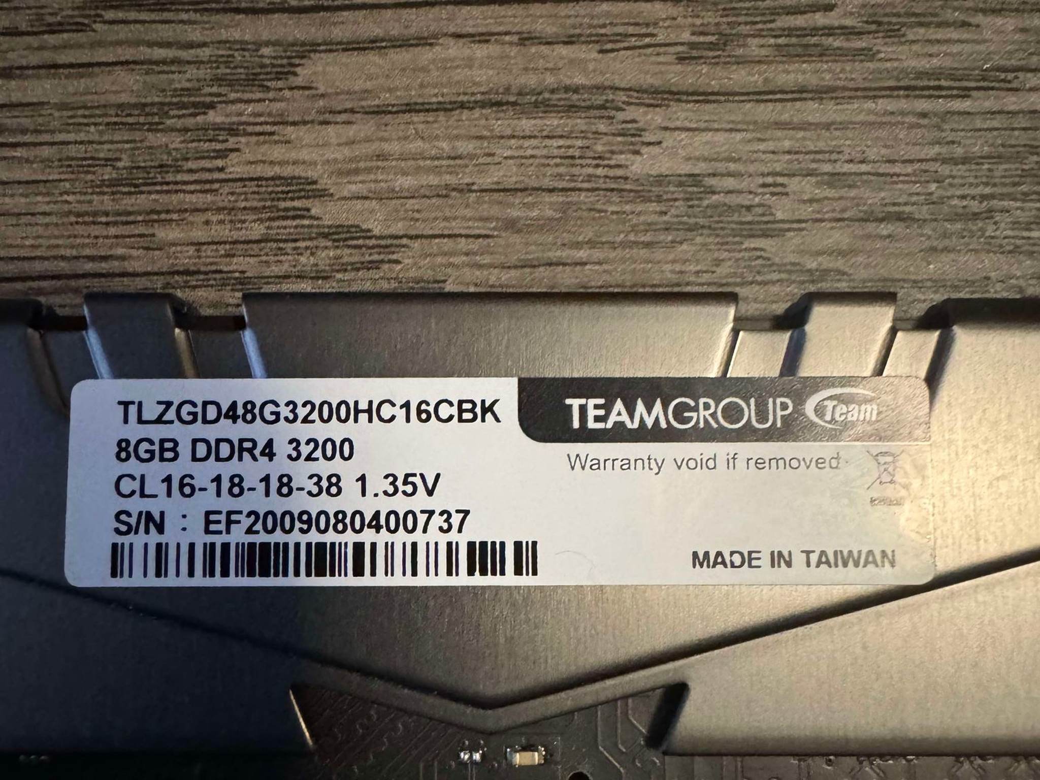 TEAMGROUP T-Force Vulcan Z DDR4 16GB Kit (2x8GB) 3200MHz
