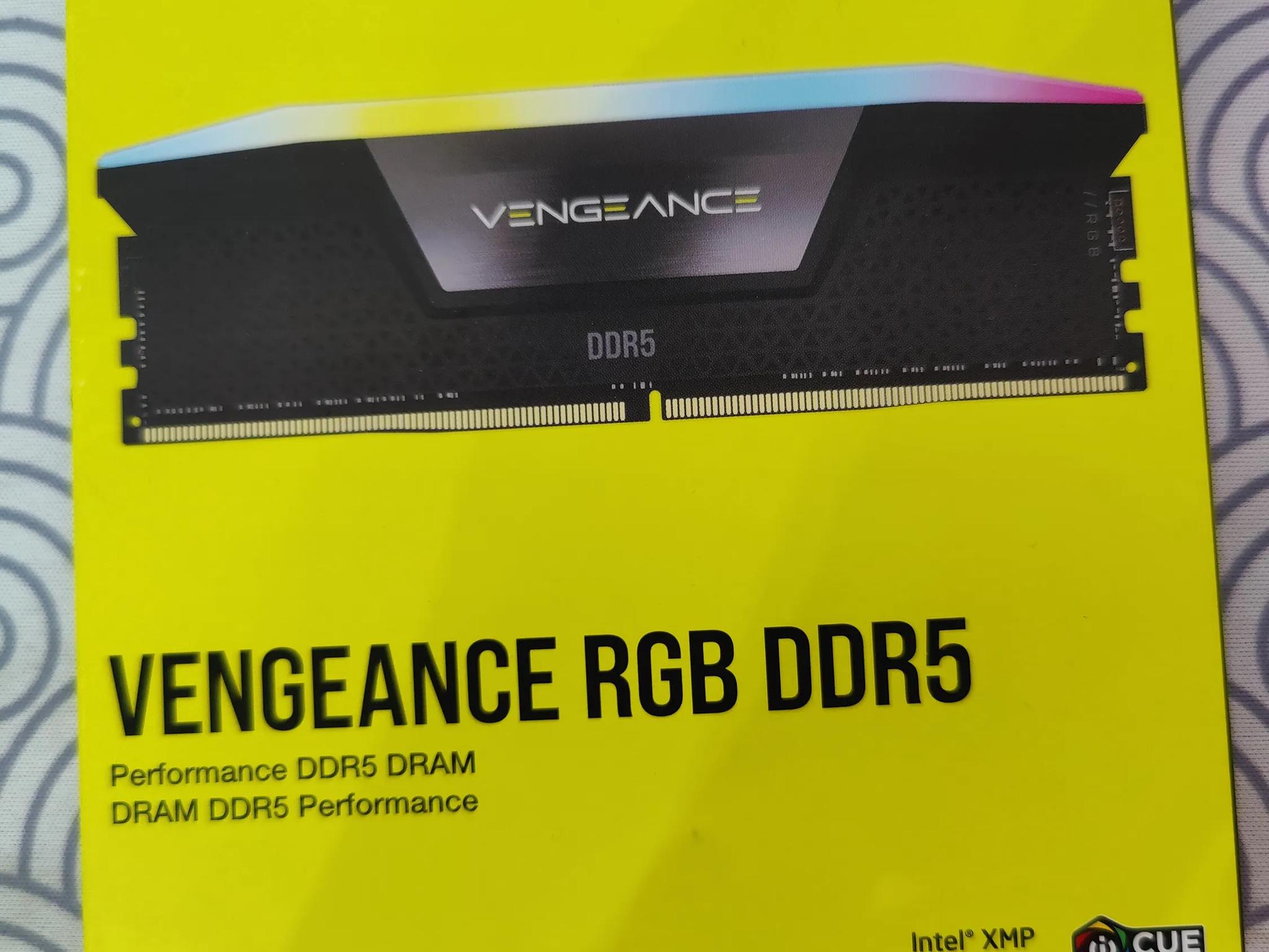 Corsair vengeance RGB DDR5 32GB 7000mhz