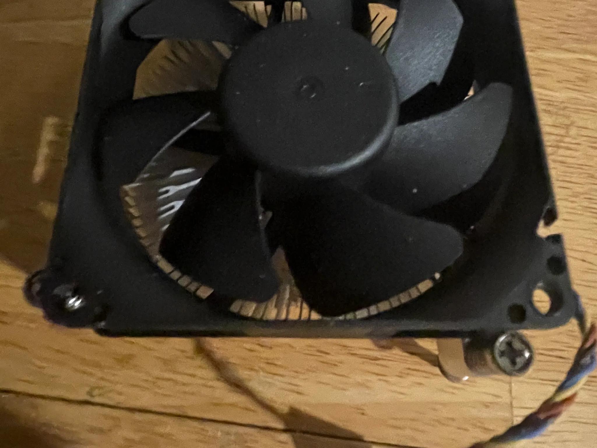 Intel Core i5-14500 w/ cooler (free 16GB DDR5 5600MT)