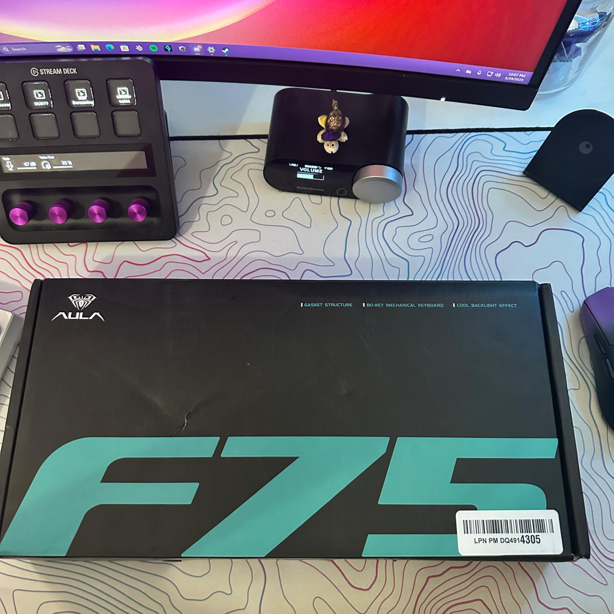Aula F75% (BRAND NEW)