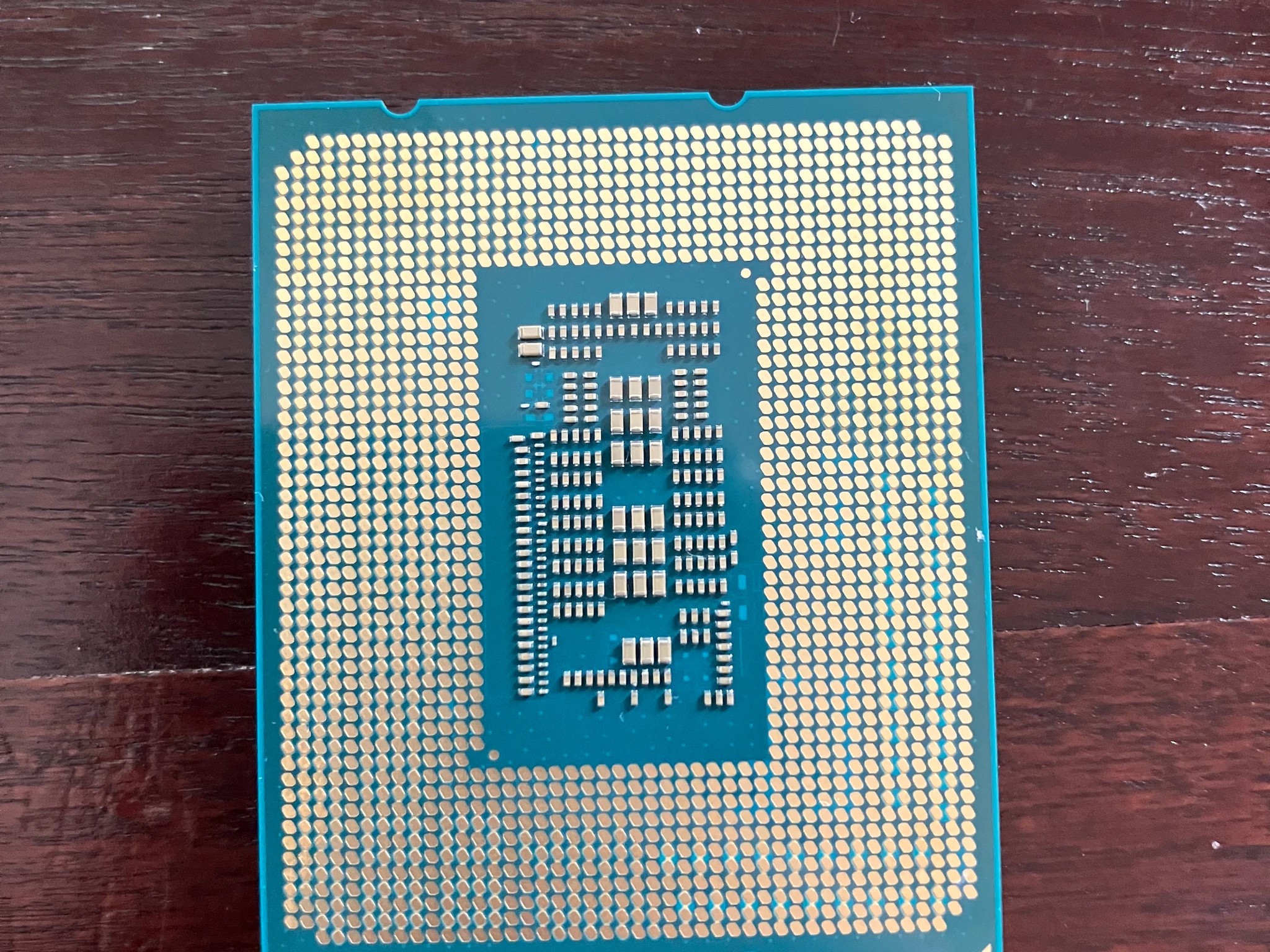 Intel core i5 12400F