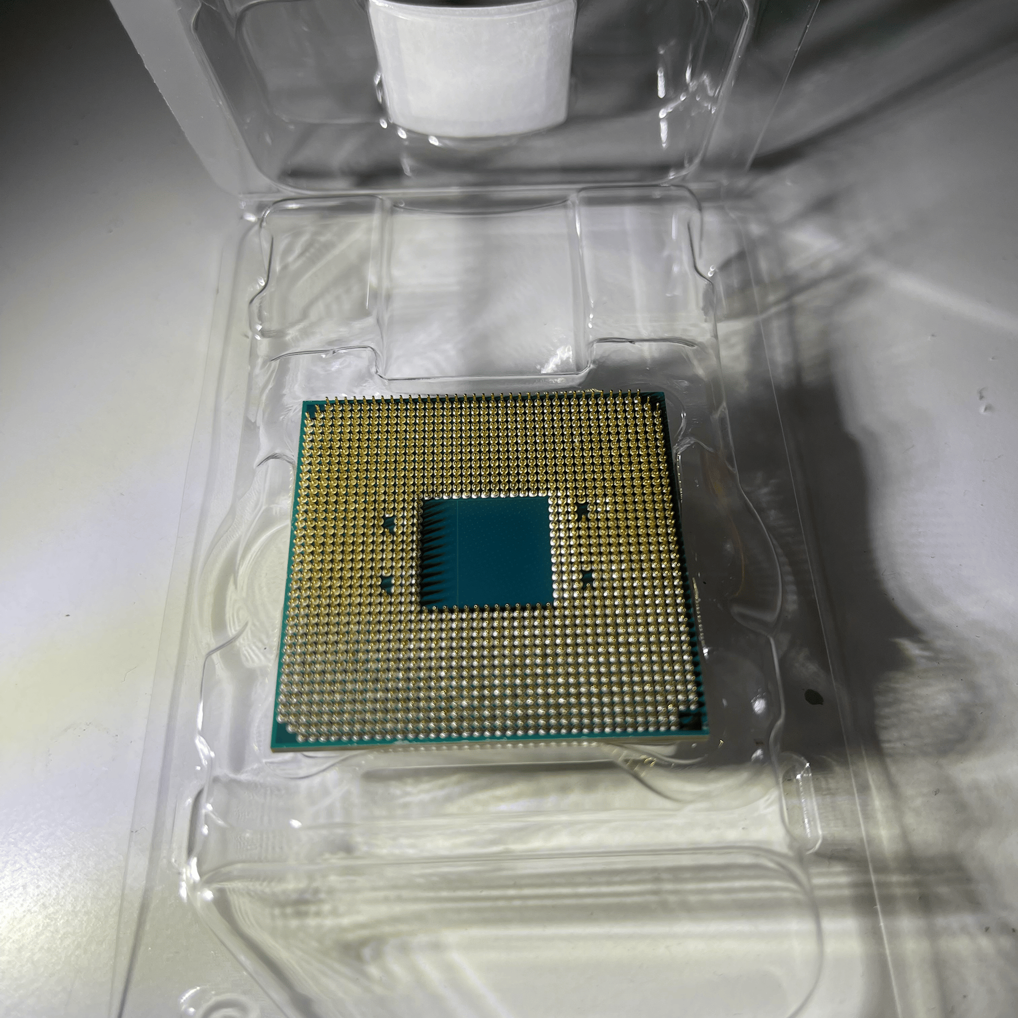 AMD RYZEN 5 3600 W/ COOLER