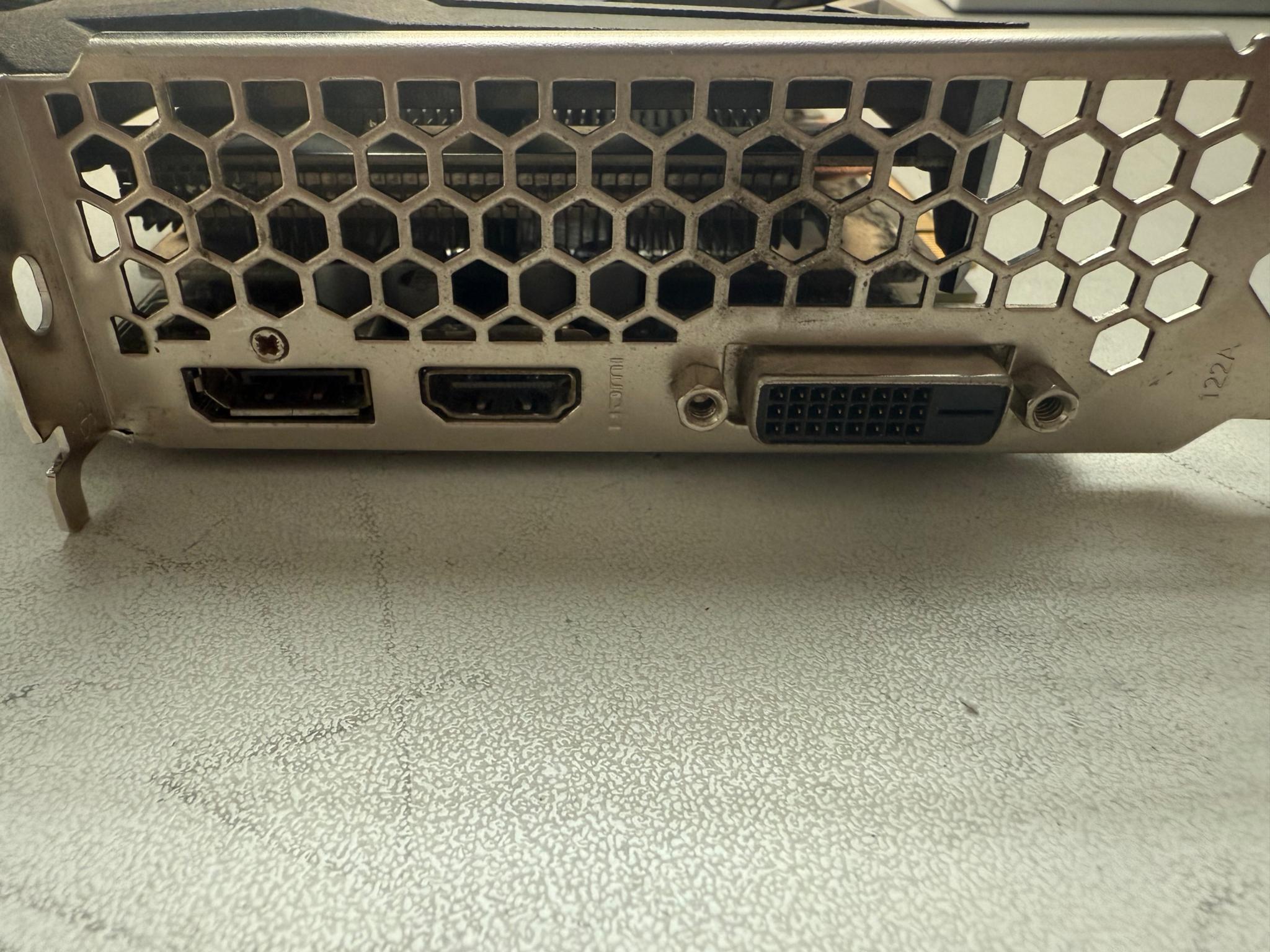 GeForce GTX™ 1660 Super XLR Gaming 6gb