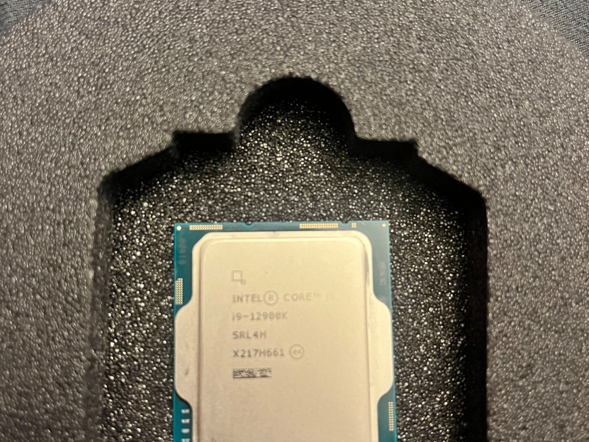 Intel Core i9-12900K Processor