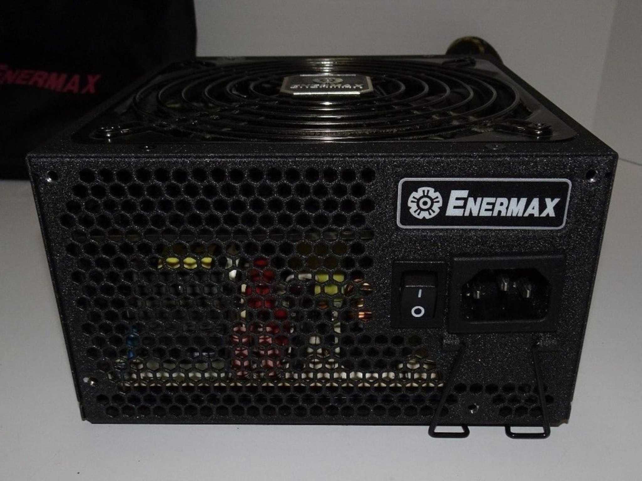 READ FOR PARTS NOT WORKING Platimax 500 Watt Modular Power Supply