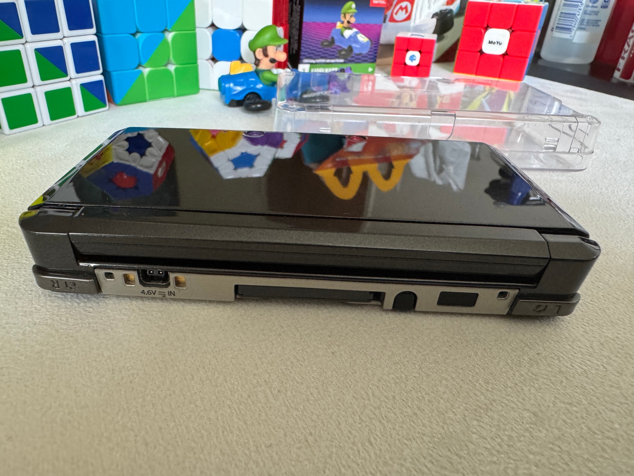Nintendo 3ds Black/Graphite 64GB (JAPAN)