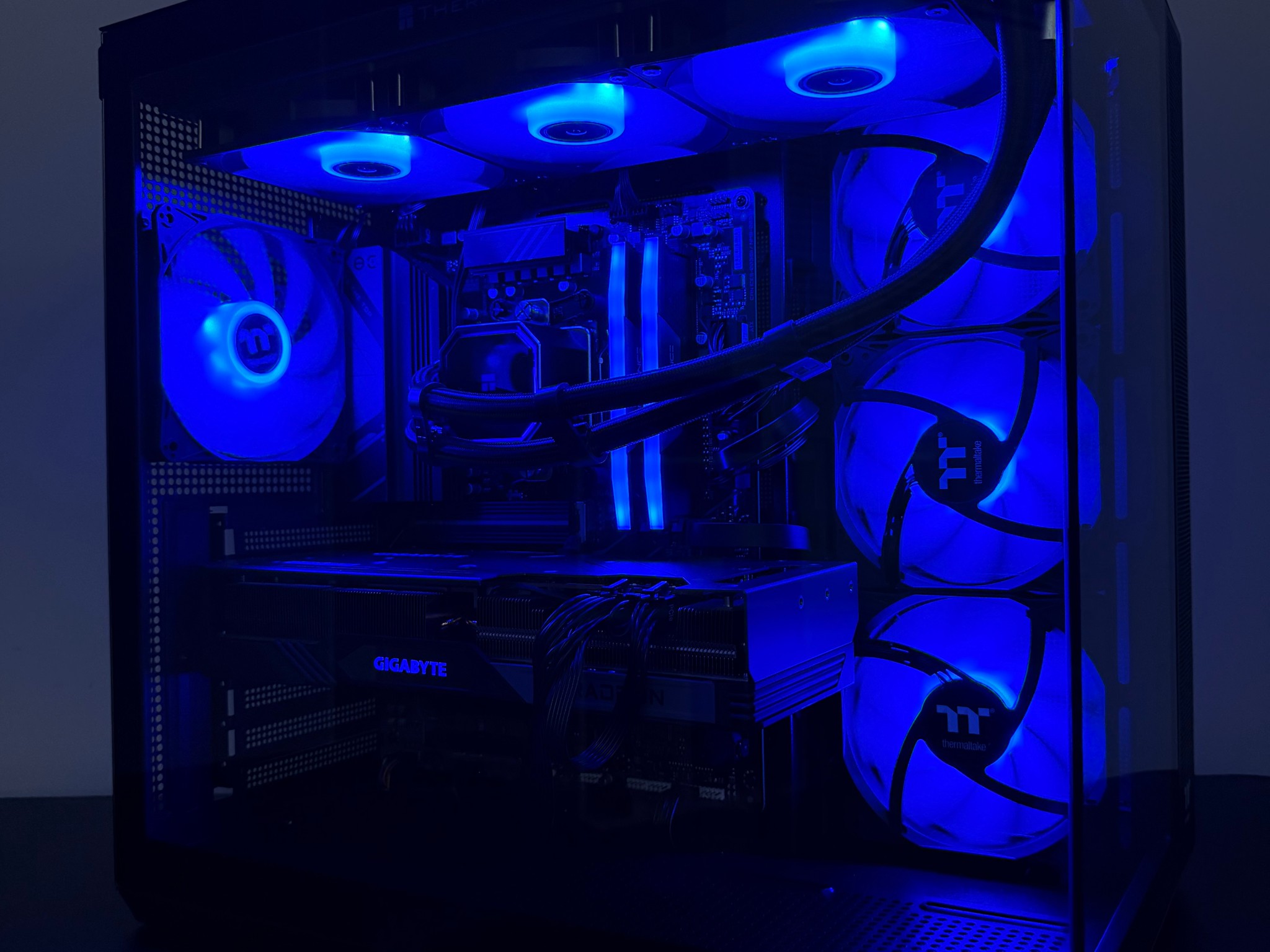 💪 The Big One | Ryzen 9 7900X | 32GB 5600 DDR5 RAM | Gigabyte 7800XT 16GB | 1TB M.2 SSD 💪