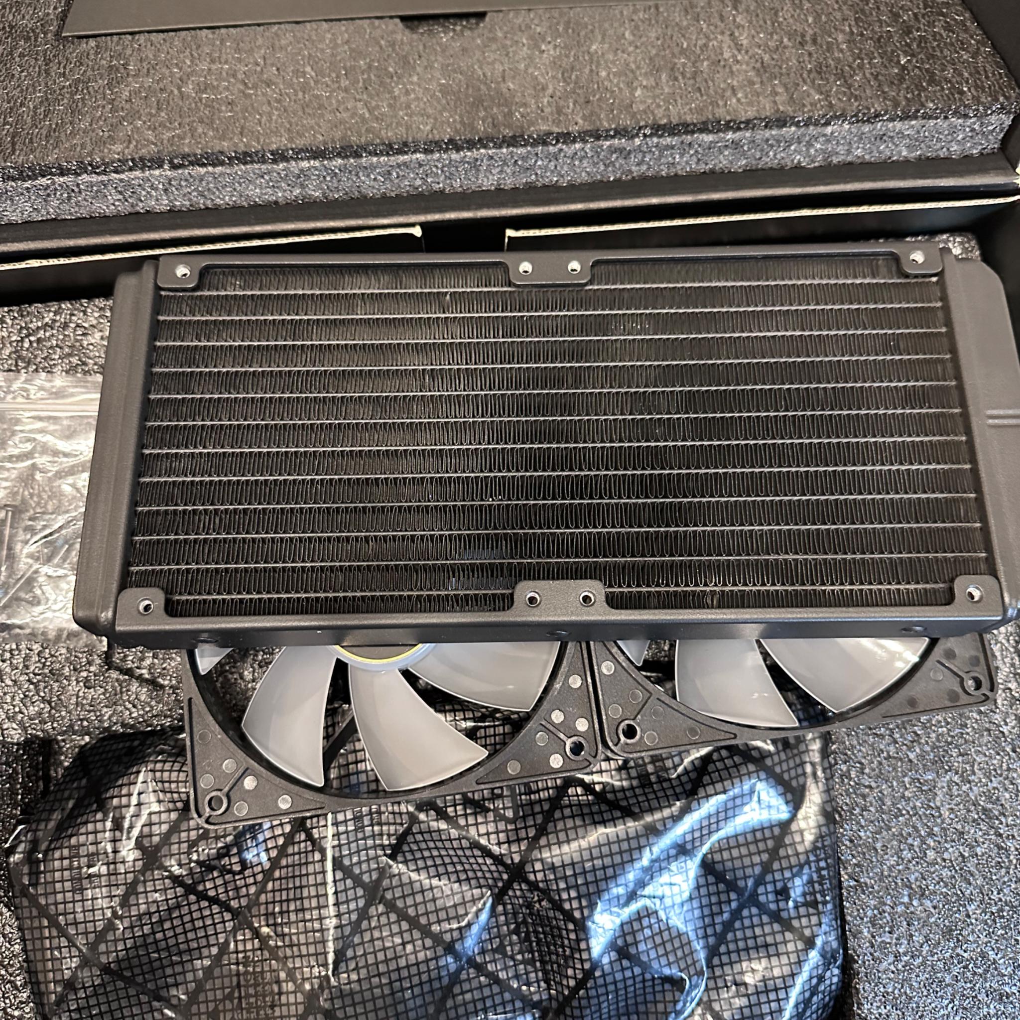 🔥On Sale!🔥 Gigabyte AORUS GeForce RTX™ 3090 XTREME WATERFORCE 24G