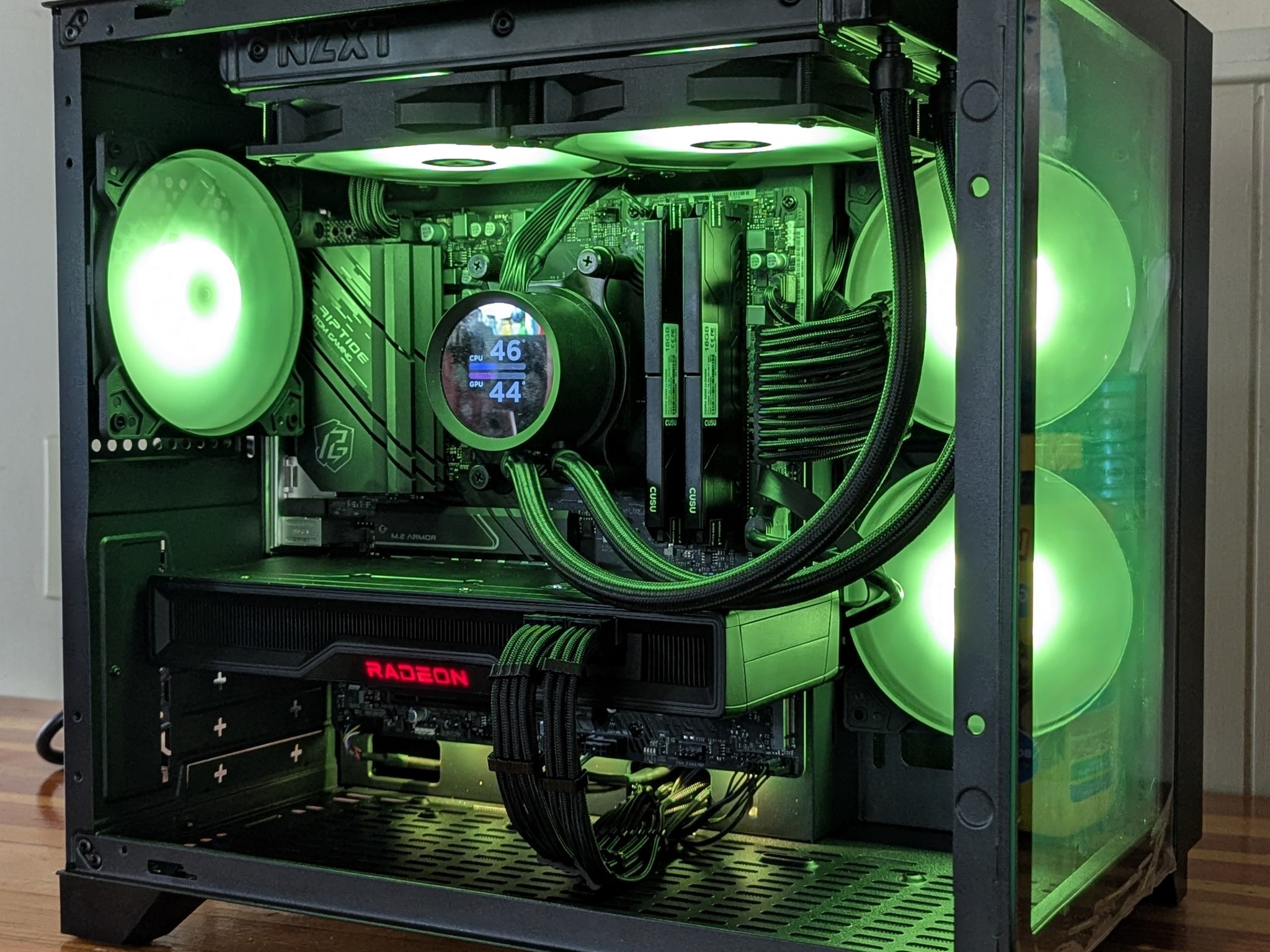 AMD RX 6750 XT || Ryzen 5 5600 ||  Compact 1440p Gaming PC