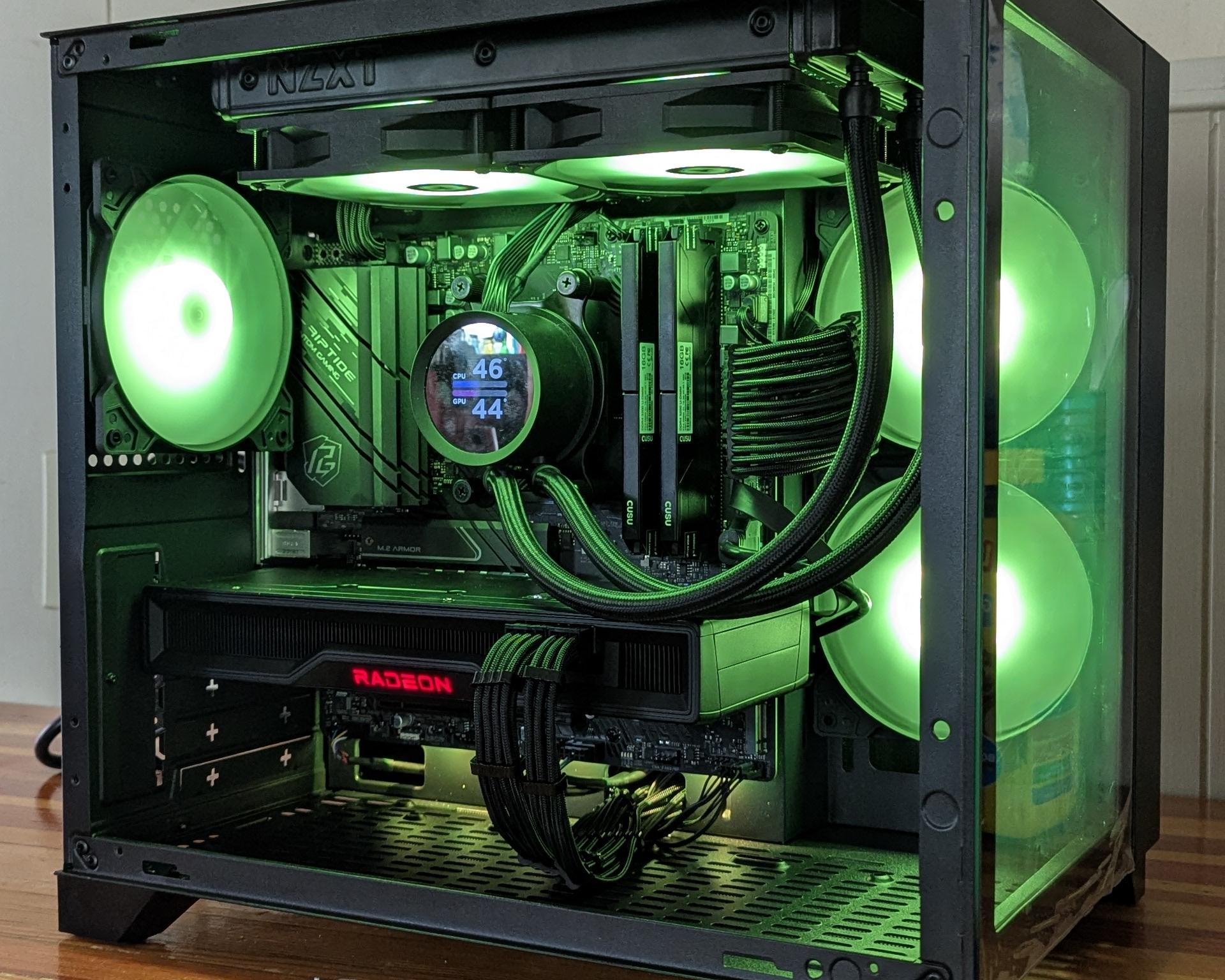 AMD RX 6750 XT || Ryzen 5 5600 ||  Compact 1440p Gaming PC