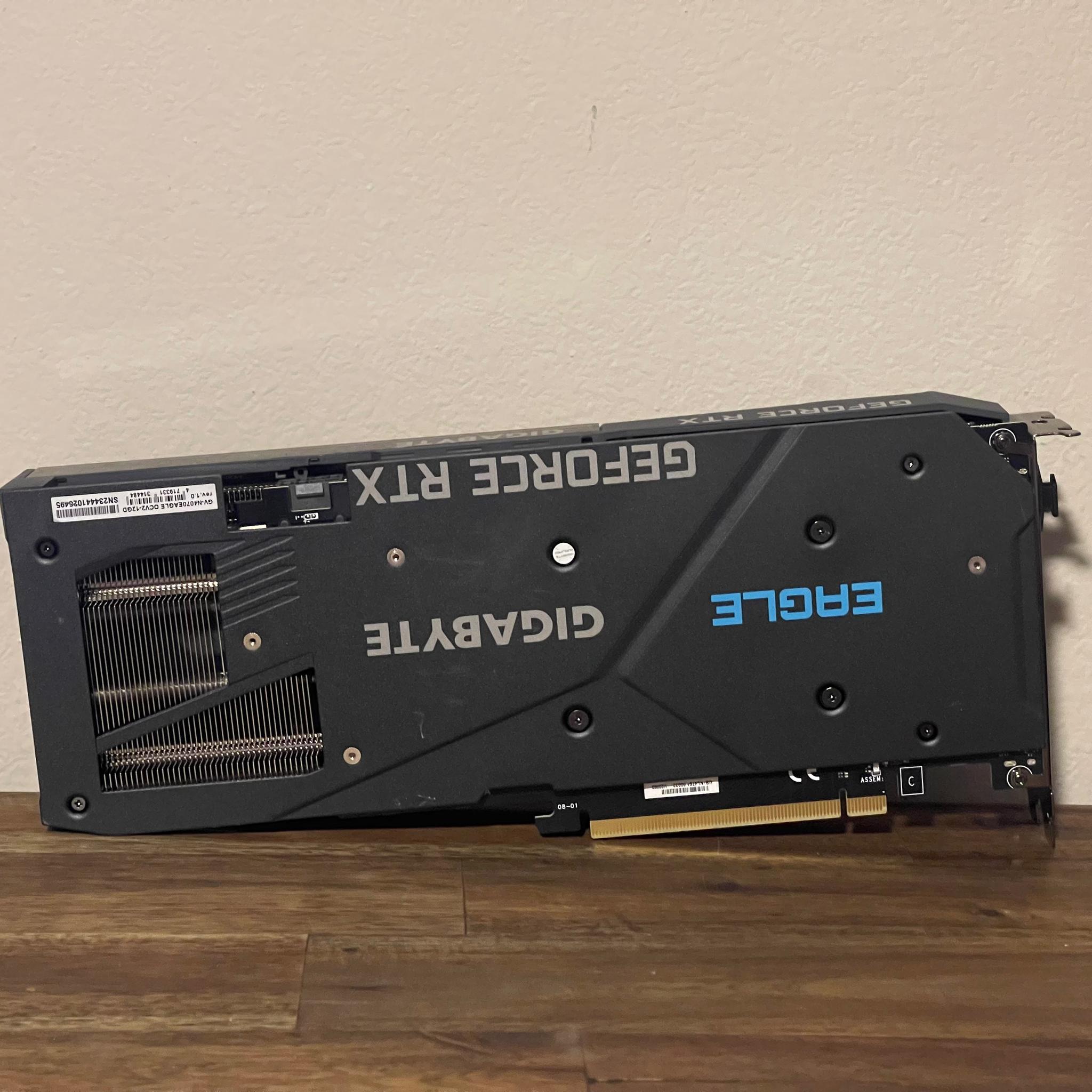 Gigabyte GeForce RTX™ 4070 EAGLE OC V2 12GB