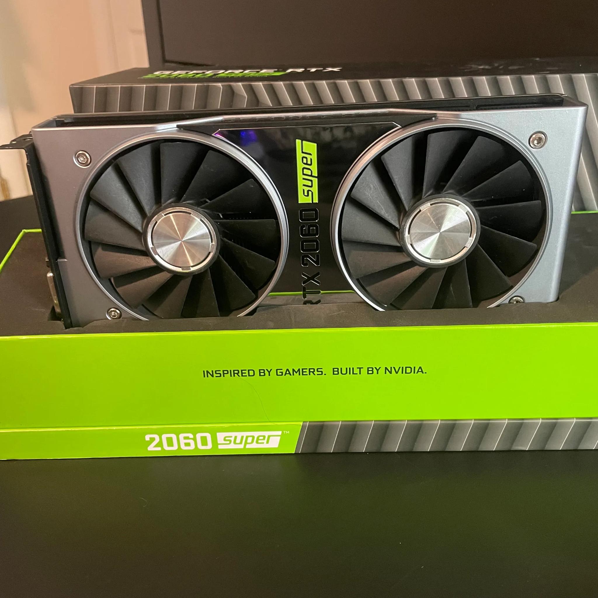 RTX 2060 SUPER Founders Edition w/Box + Manuals