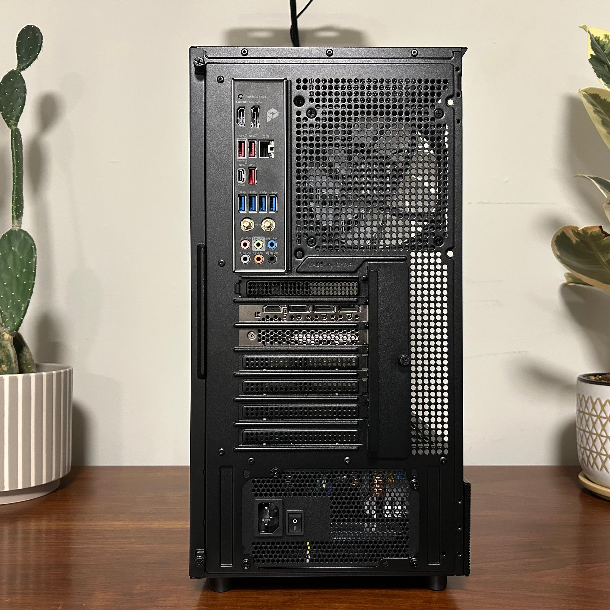 RTX 4070 | Ryzen 5 7600X | 32GB DDR5 | 2TB NVMe | WiFi | Windows 11 Pro