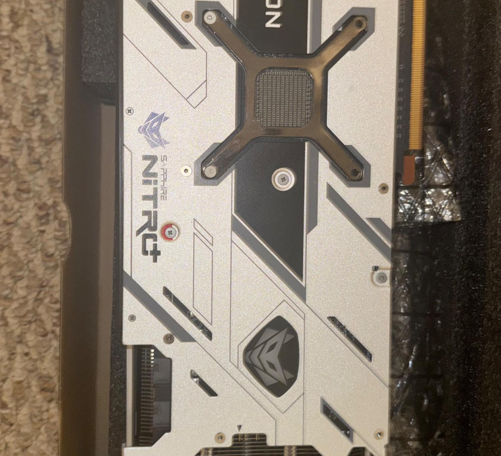 Sapphire Nitro + AMD Radeon RX 6800  PULSE  16GB GDDR6 PCIe 4.0 Card (original box)