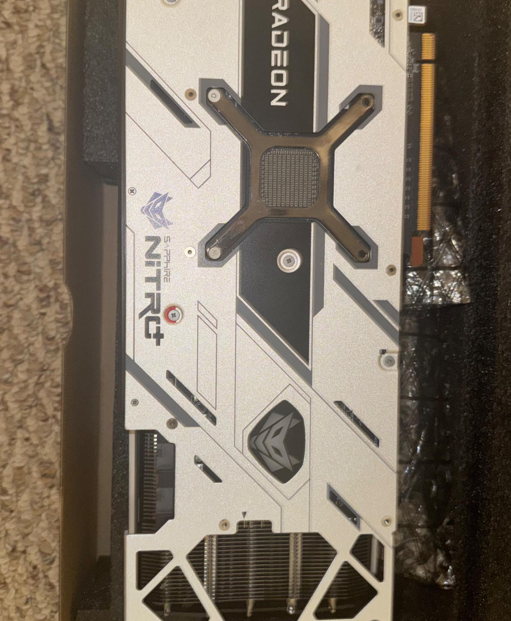 Sapphire Nitro + AMD Radeon RX 6800  PULSE  16GB GDDR6 PCIe 4.0 Card (original box)