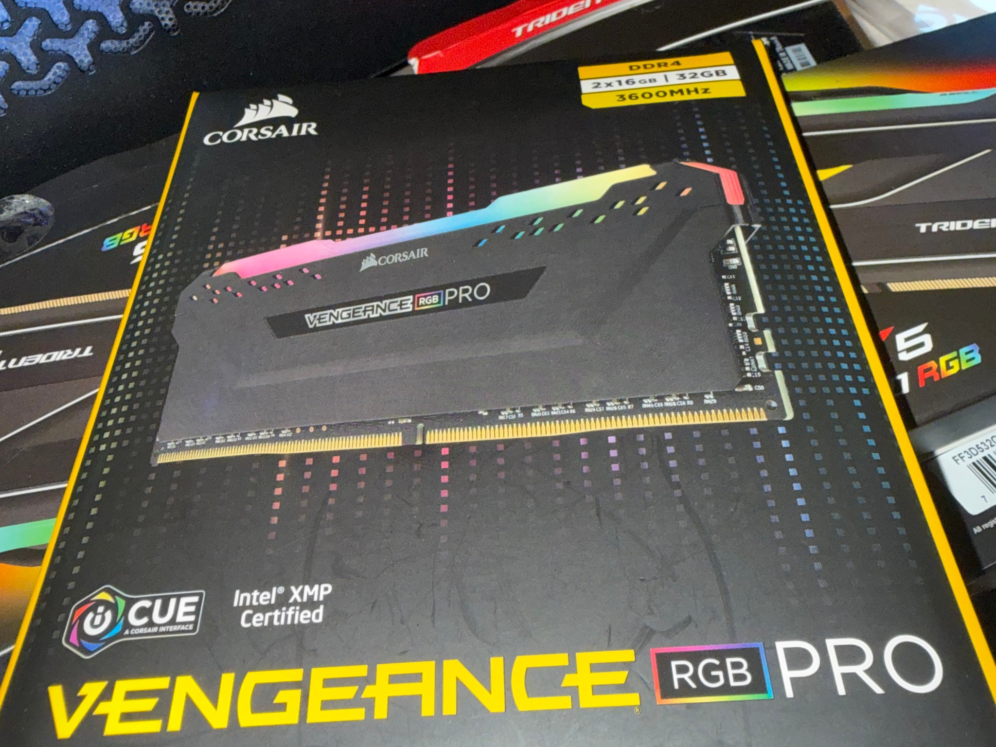 Corsair Vengeance RGB Pro 32 GB (2 x 16 GB) DDR4-3600 CL18 Memory