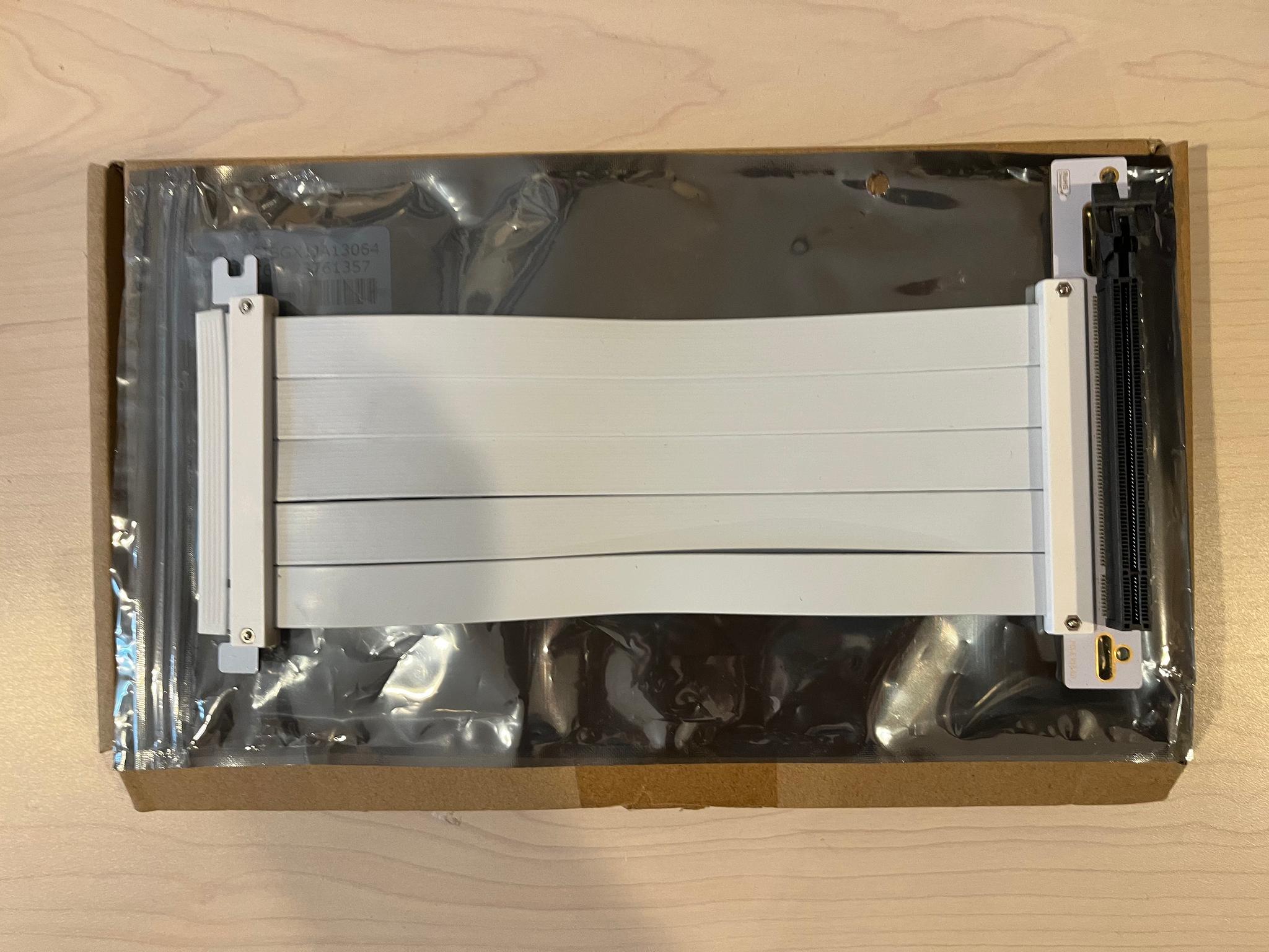 White PCIE Gen 4 Riser Cable - 200mm