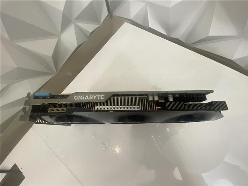 Gigabyte GeForce GTX 670 2GB GDDR5 Graphics Card – Used, Tested