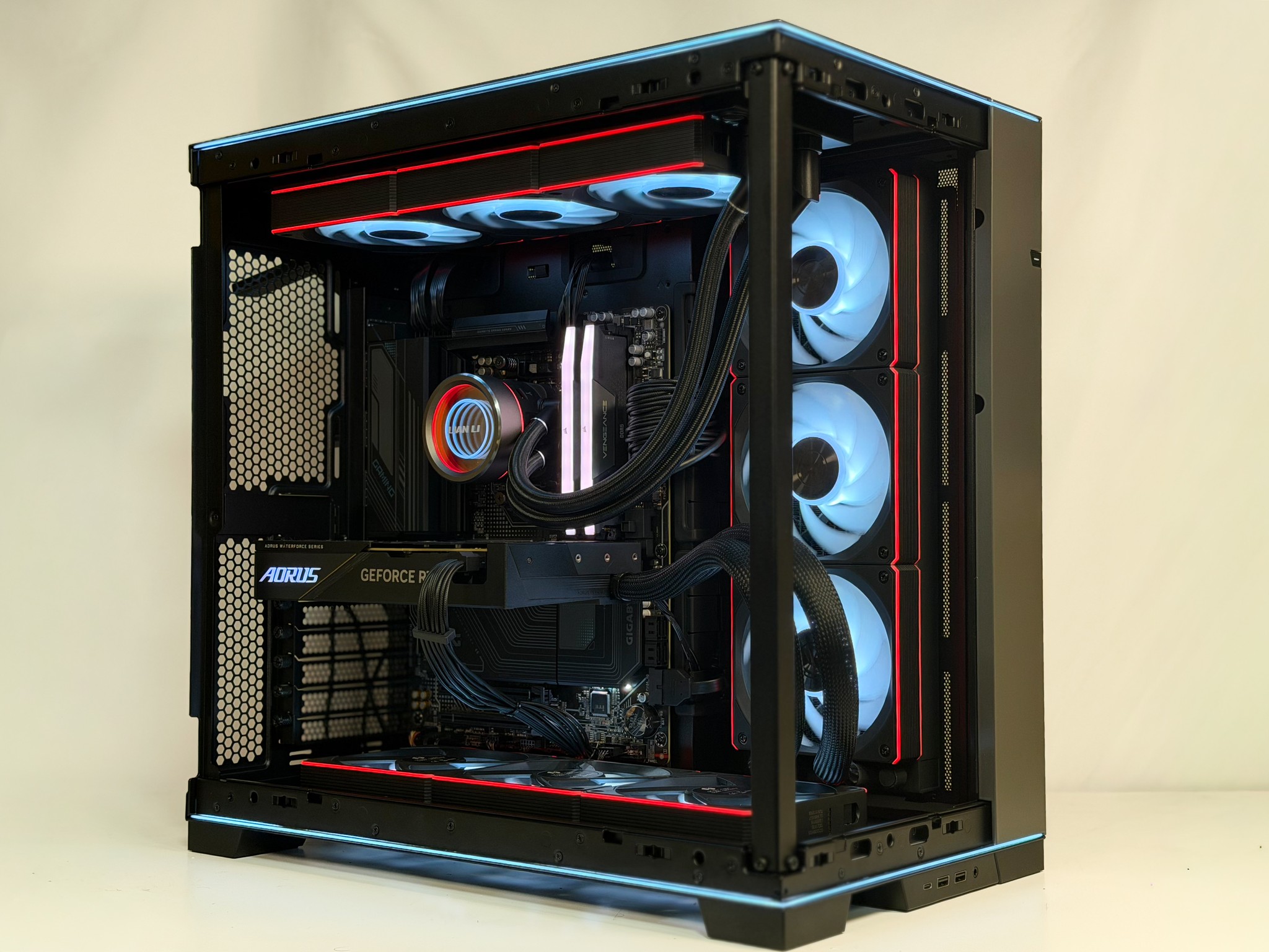 Liquid Cooled RTX 4080 | Ryzen 7 7700X | 2TB SSD | 32GB DDR5