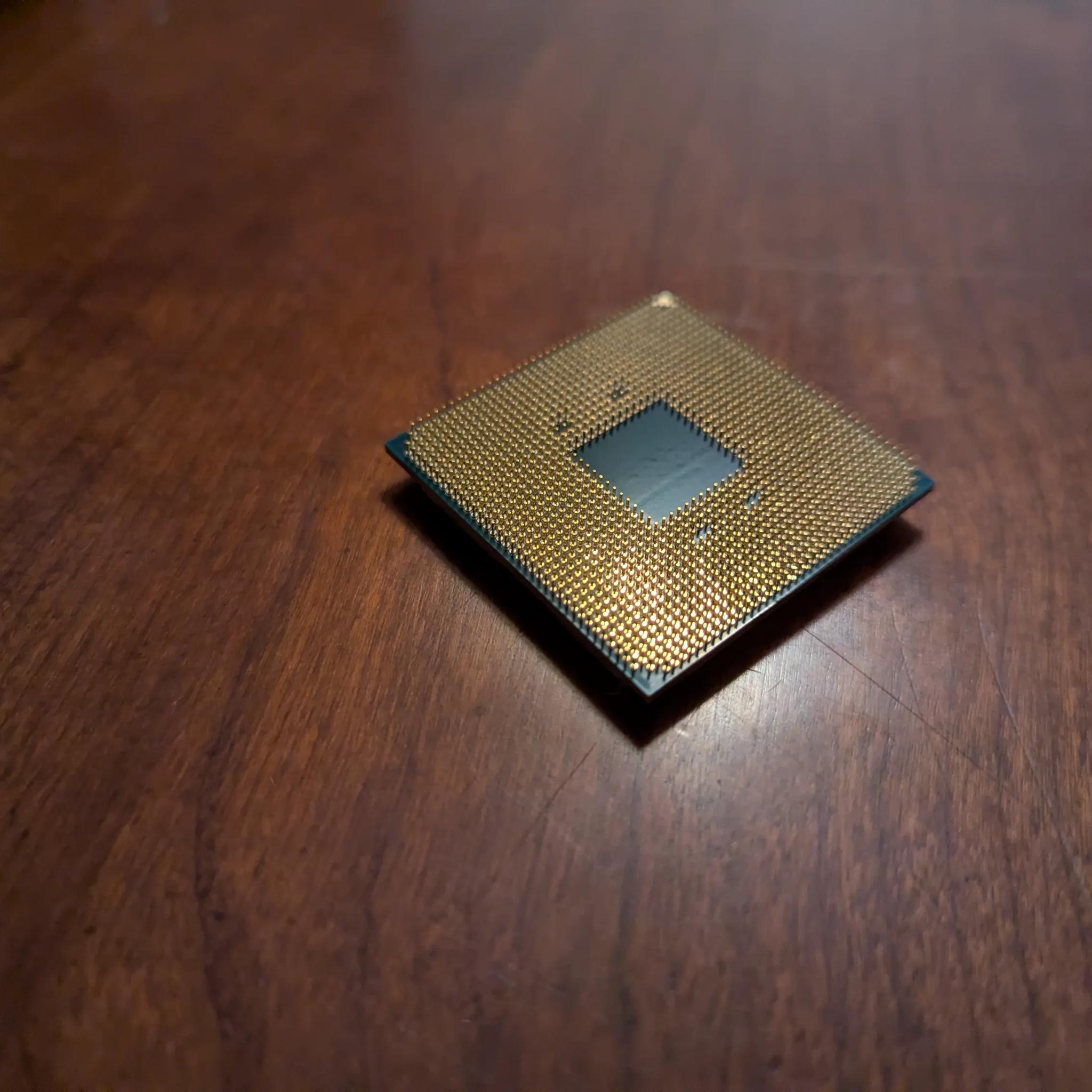 AMD Ryzen 7 5800X3D