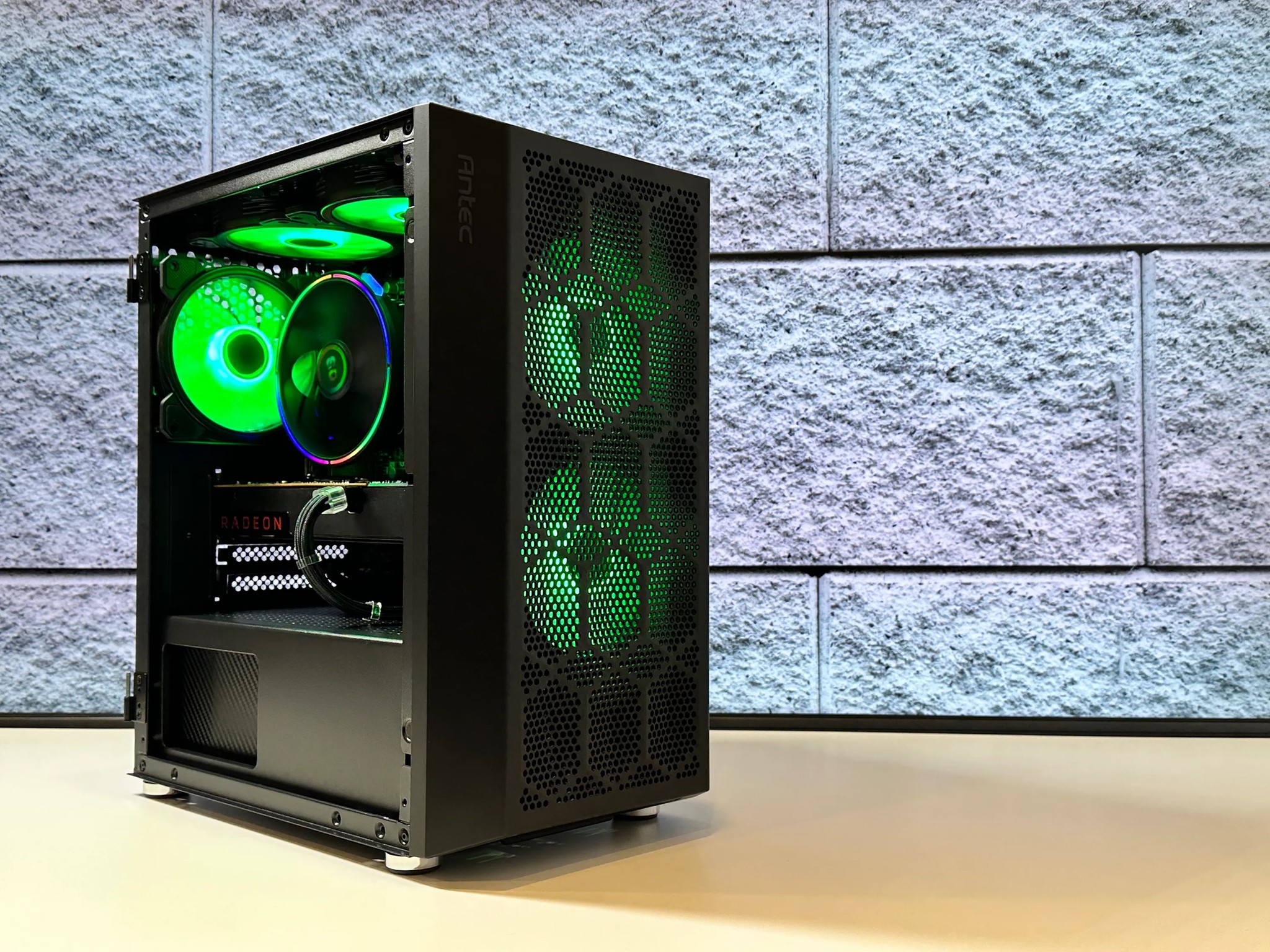 🚨Budget Gaming PC🚨AMD RX 580 4GB-Intel Xeon 1270 V3-16GB DDR3 RAM-500GB SSD