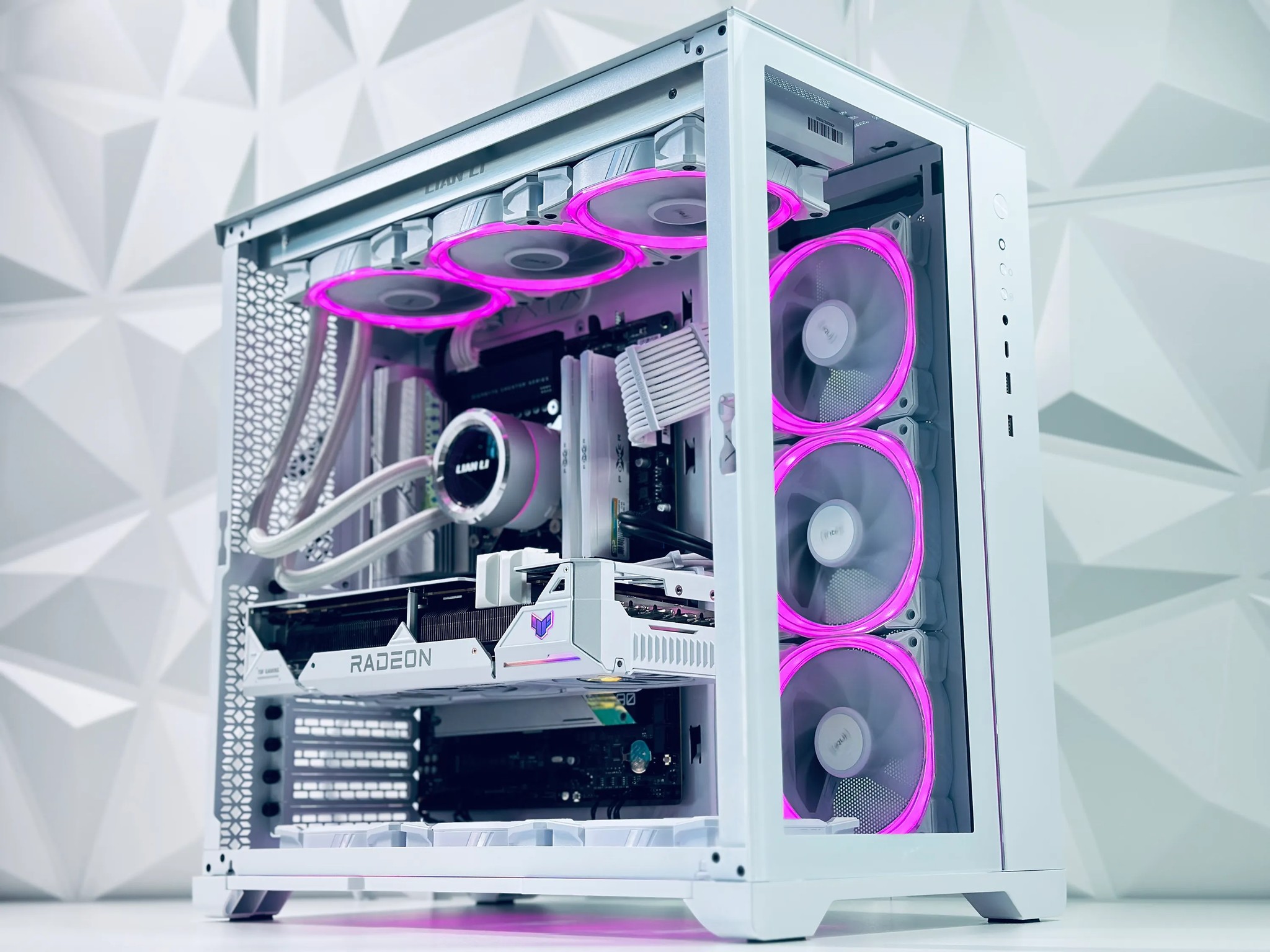 🧡✴️Extreme Liquid Cooled Gaming PC✴️AMD RX 7800 XT 16GB✴️Intel 13500 14 core✴️32GB DDR5✴️1TB NVME