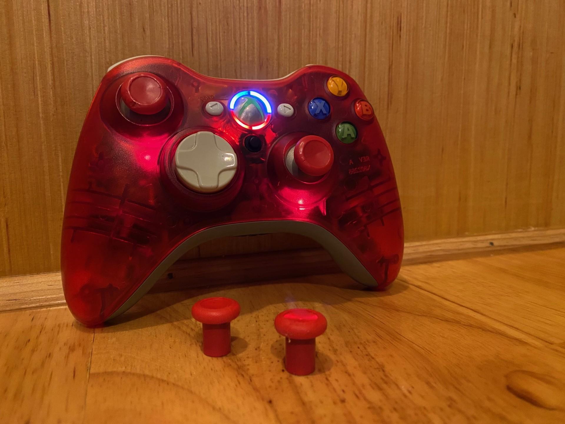 Custom clear red Xbox 360 controller - Hall effect - LEDs - RESTORED