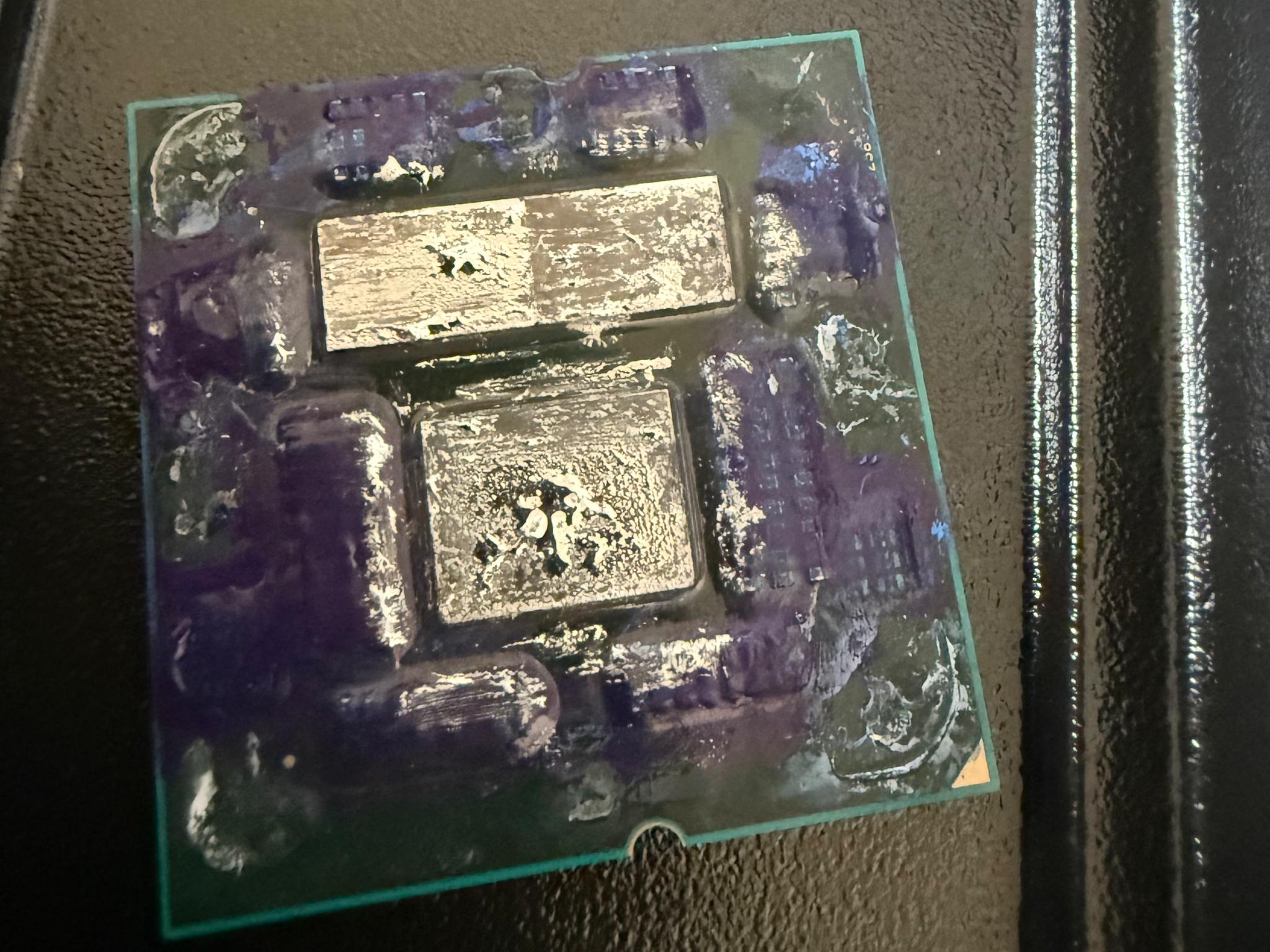 AMD Ryzen 9 7950X3D + Thermal Grizzly AM5 Contact Plate & Heat Spreader