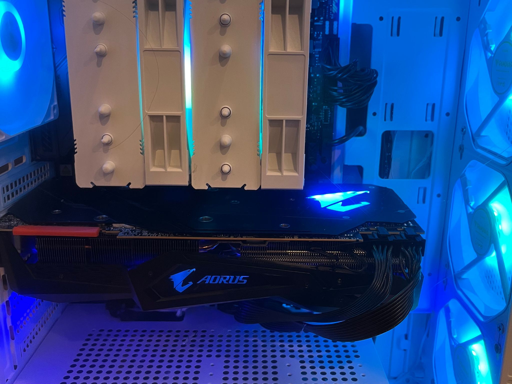 Beefy Workstation + Gaming GeForce RTX 2080 Ti - Core i9-12900K DDR5 32GB