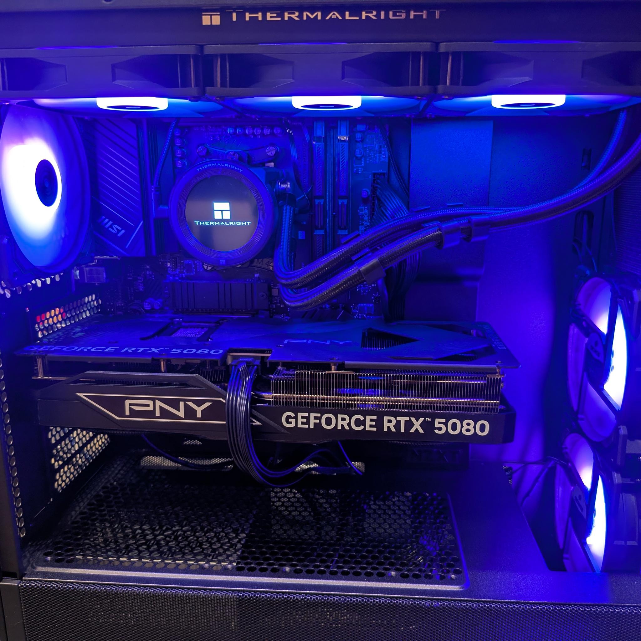 4K Powerhouse - RTX 5080, Ryzen 7 7800X3D, 32 GB DDR5, 2 TB, Liquid Cooled, RGB