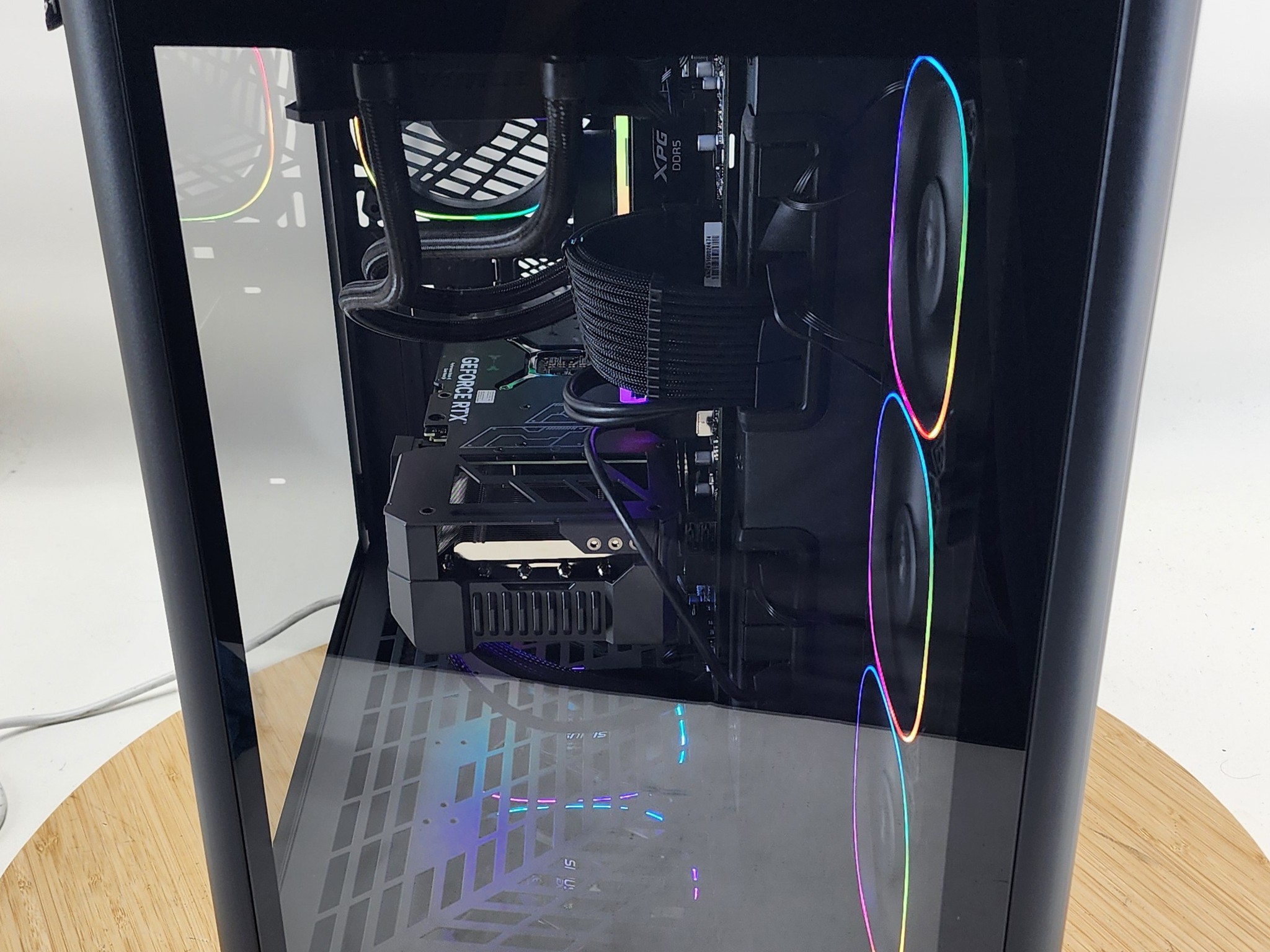 Gaming PC Ryzen 7 7800X3D 32GB RAM 1TB SSD RTX 4070 Ti 12GB Win11 Computer