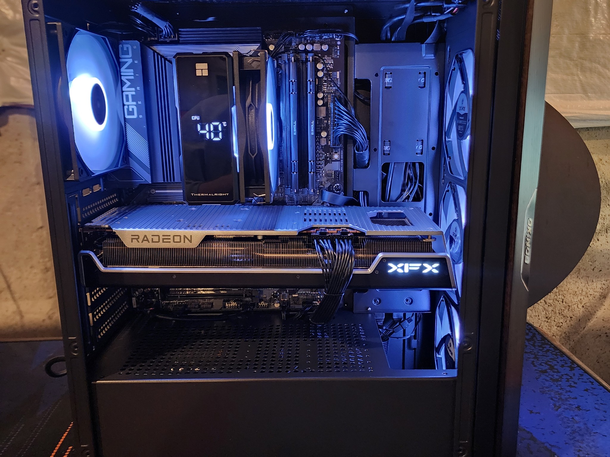RX 7800 XT / Ryzen 5 7600 / 32GB DDR5 / 1TB NVMe SSD