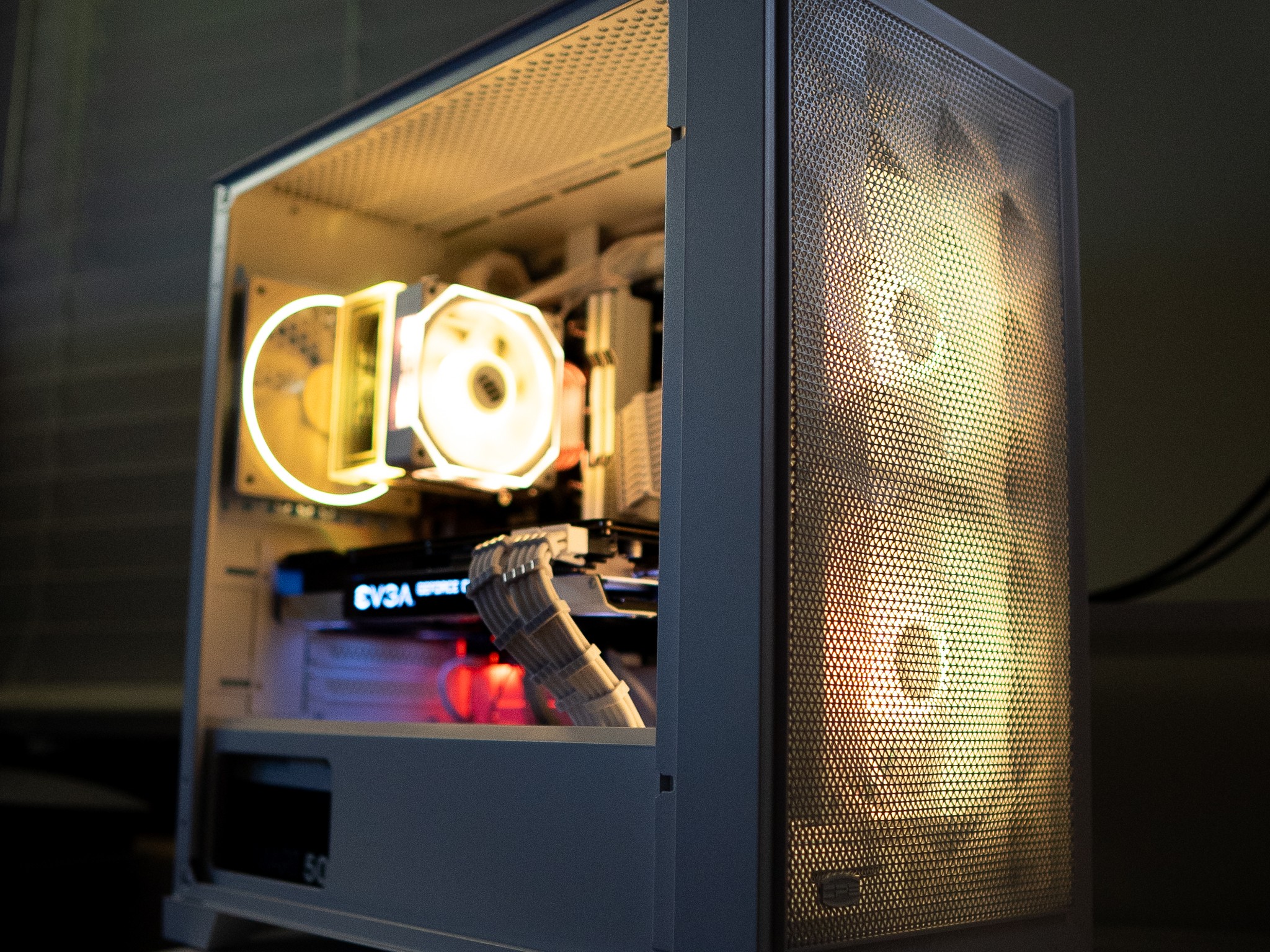 ❄️🌨 | GTX 1070 8GB FTW | RYZEN 5 3500X | 16GB DDR4 RAM | 256GB NVME + 2TB HDD | Arctic Freeze 2.0