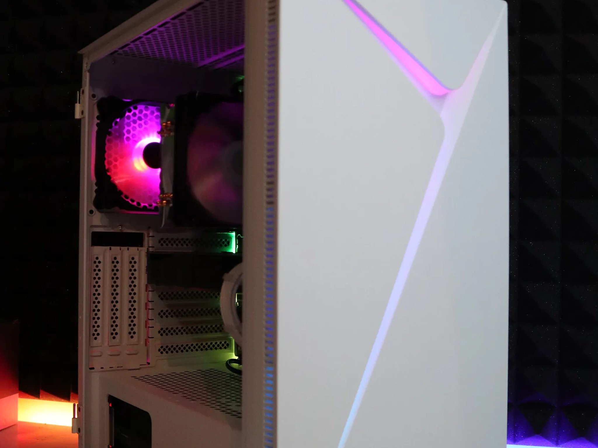 Classy | Ryzen 5 2600X/GTX 1080 8GB FREE SHIPPING