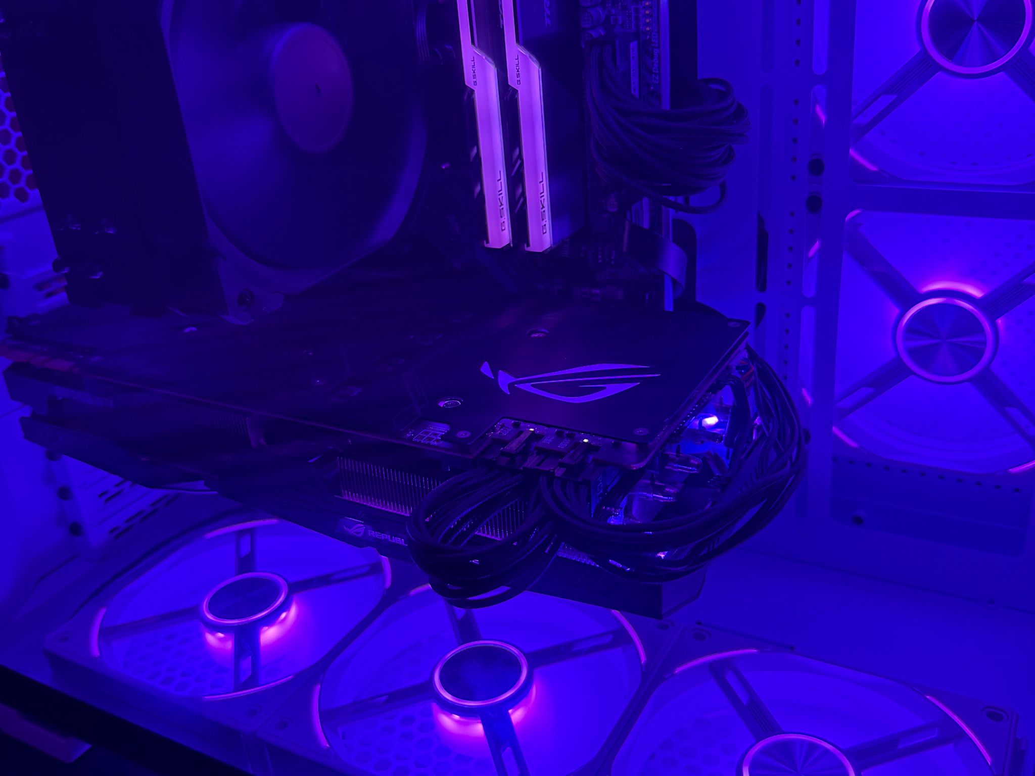AMD 5800X3D & 1080Ti