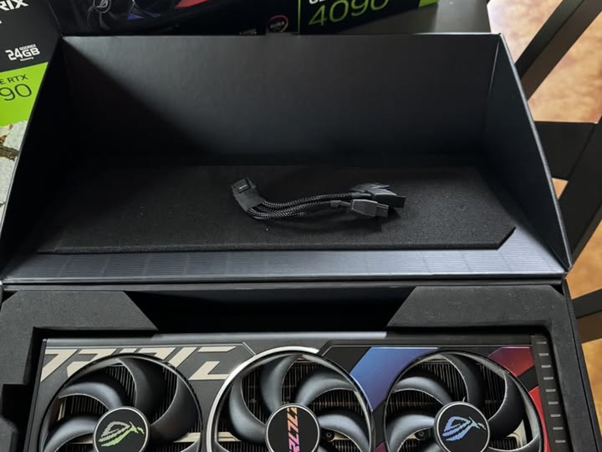 Asus ROG Strix GeForce RTX 4090 OC 24GB