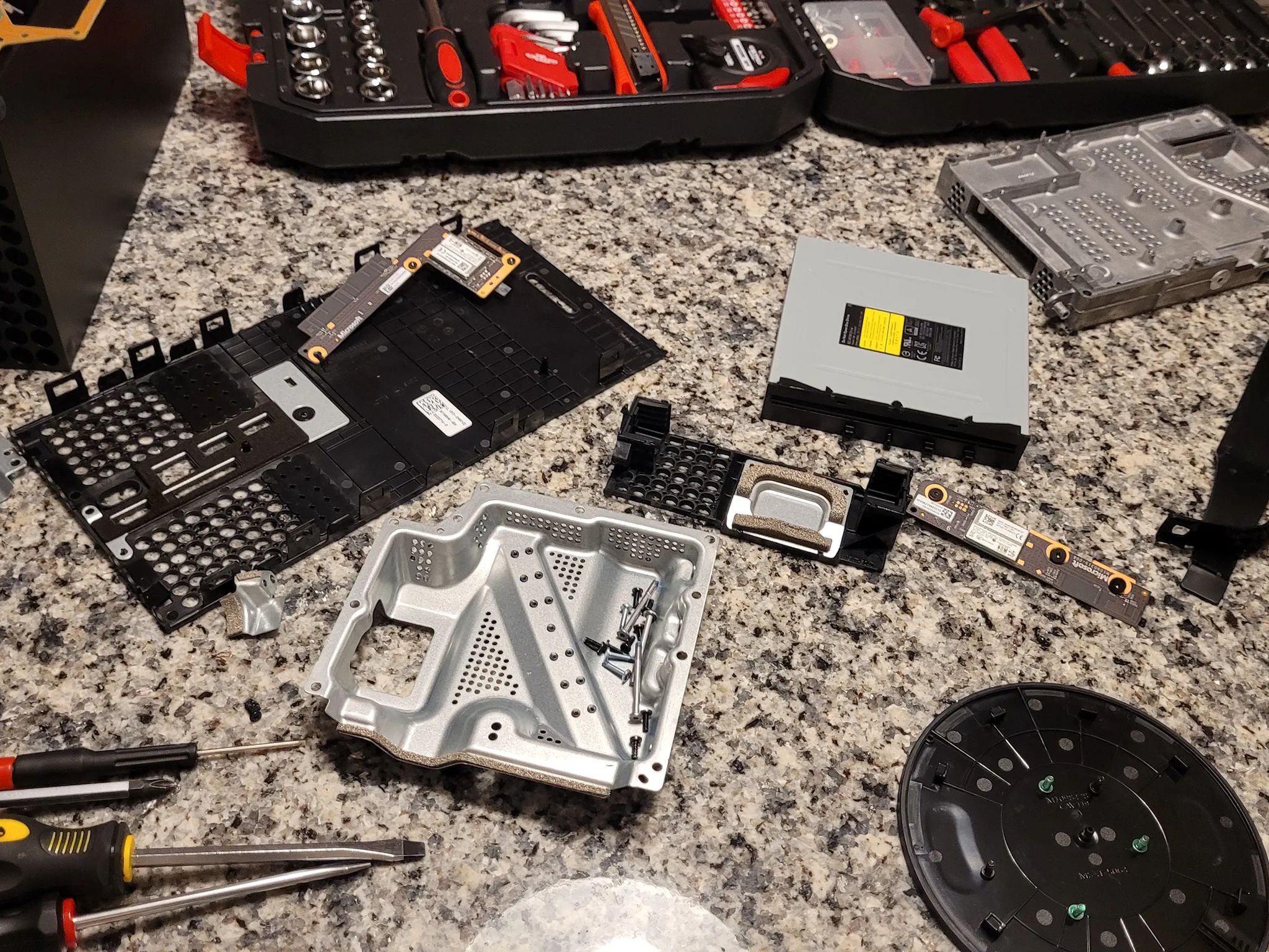 Spare Parts - Xbox Series X - 14 month old parts