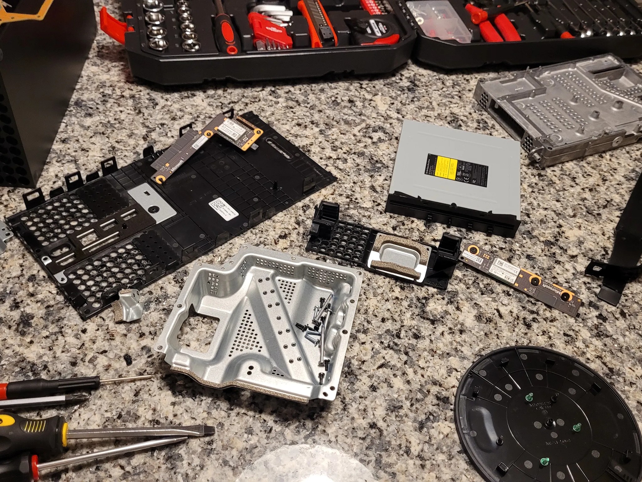 Spare Parts - Xbox Series X - 14 month old parts