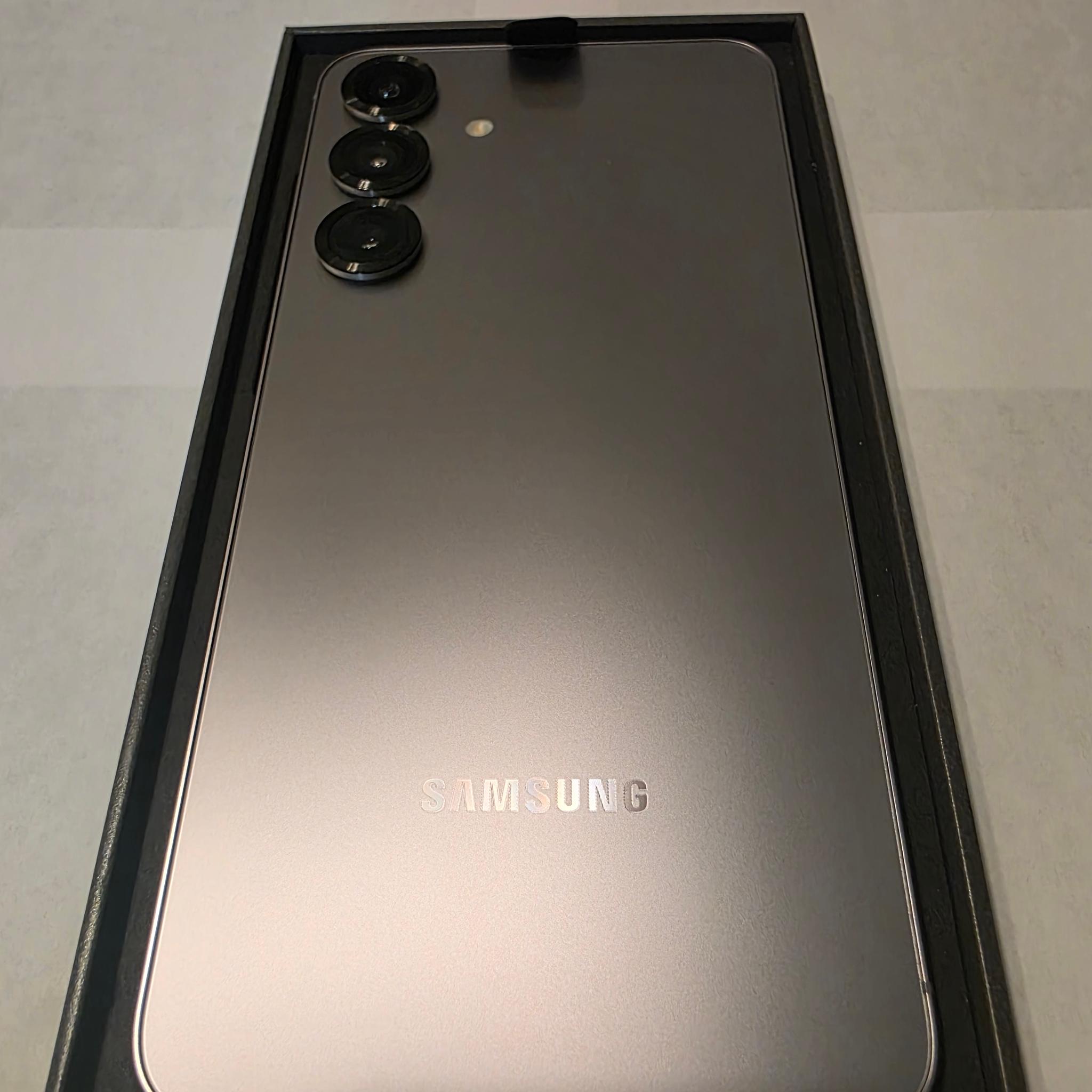 samsung s25 plus verizon-Carrier Unlocked